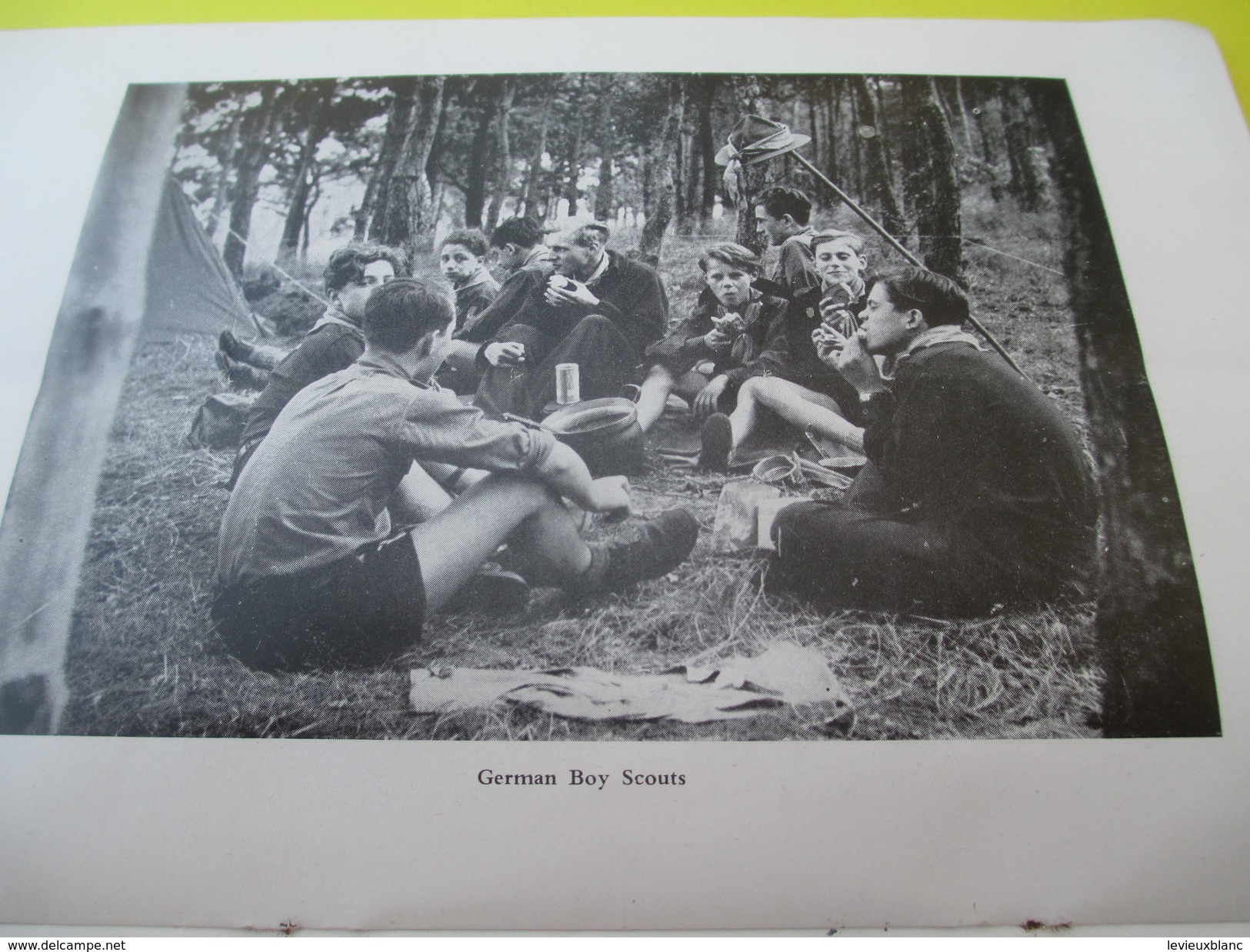 Scoutisme/"JAMBOREE"/ Journal of World Scouting/ BoyScouts-International Bureau/London /1949        VPN94