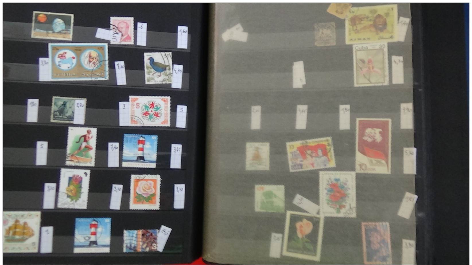 C Gros carton  lot variétés (1800euros) + 2 bandes ND + timbres France ** + obl + Chine + classeurs + albums timbres obl