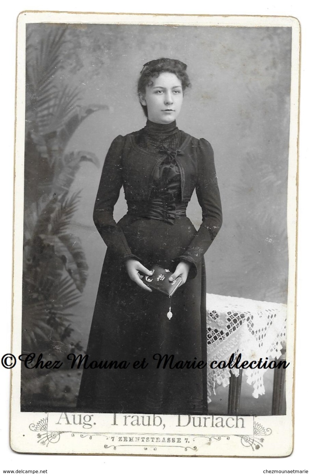 DURLACH ALLEMAGNE - UNE FEMME- TRAUB - CDV PHOTO 16.5 X 10.5 CM - Personnes Anonymes