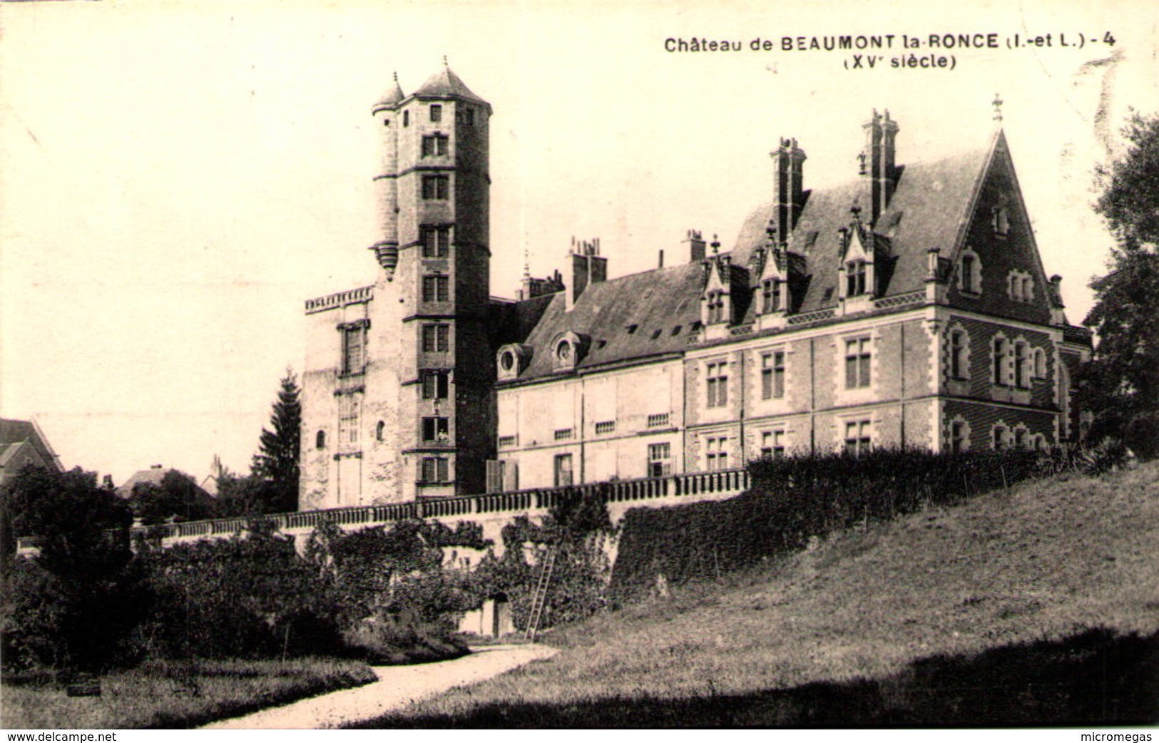 Château De BEAUMONT-la-RONCE - Beaumont-la-Ronce