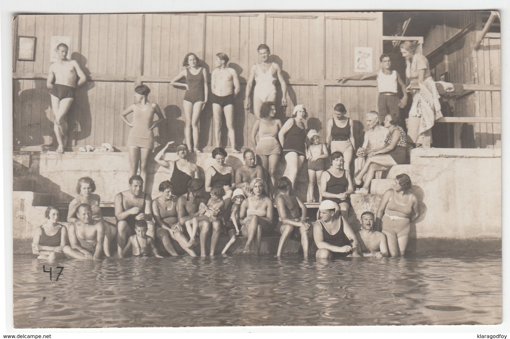 People In Swimming Suits From 1930's (Satrap Photo) B170602 - Anonymous Persons