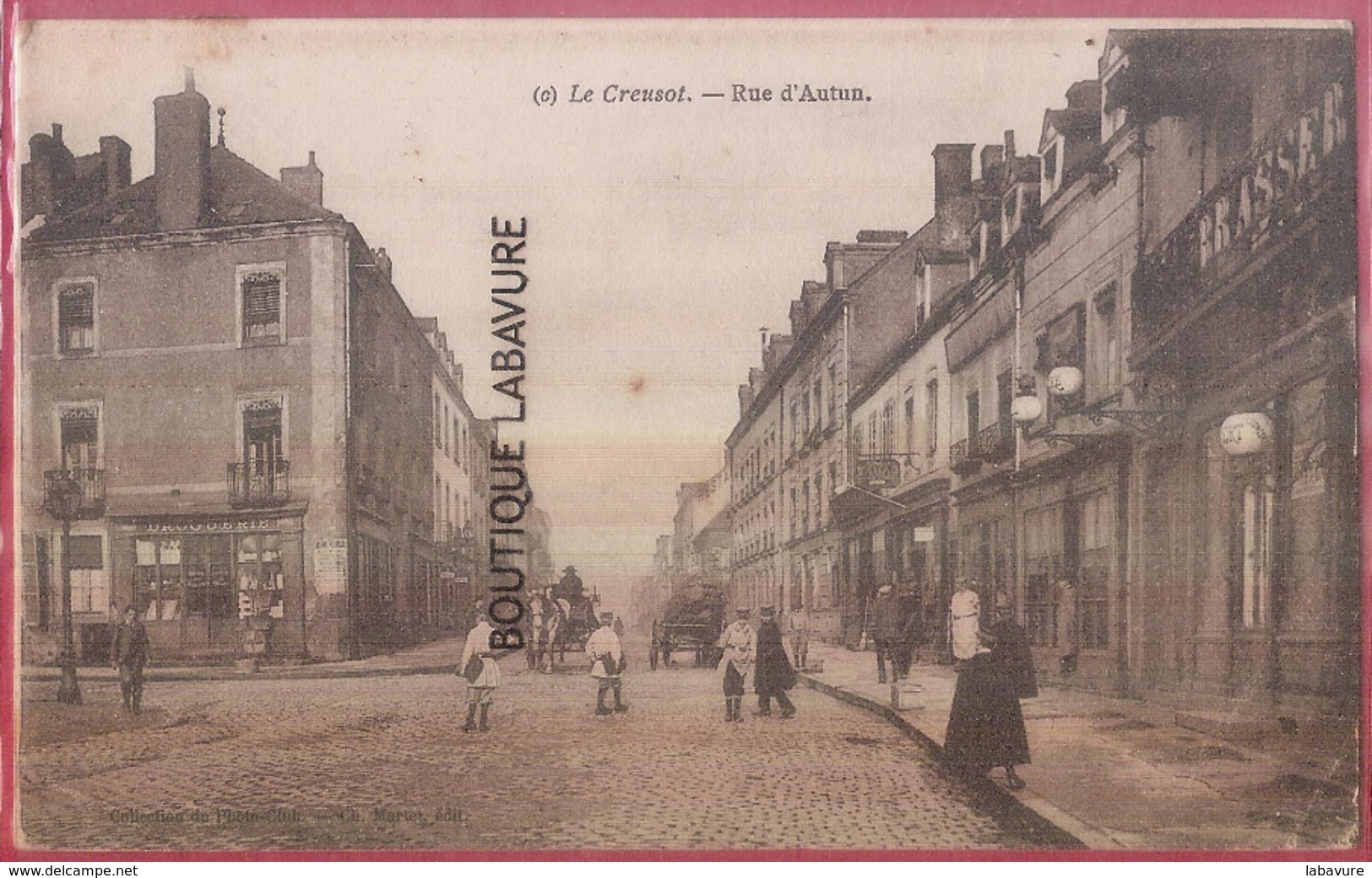 71 - LE CREUSOT---Rue D'Autun--commerces--attelages--animé - Le Creusot