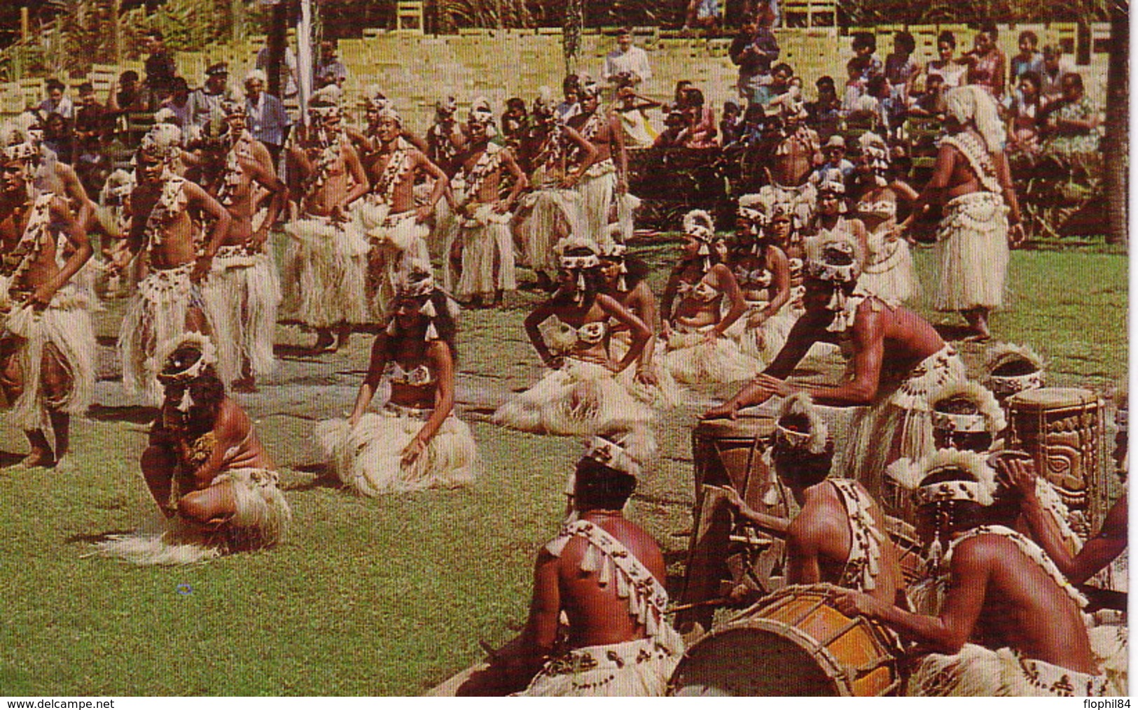 TAHITI - PAPEETE - LE 15-7-1970 - CARTE POSTALE DANSEURS POUR LA FRANCE - AFFRANCHISSEMENT A 15F. - Tahiti