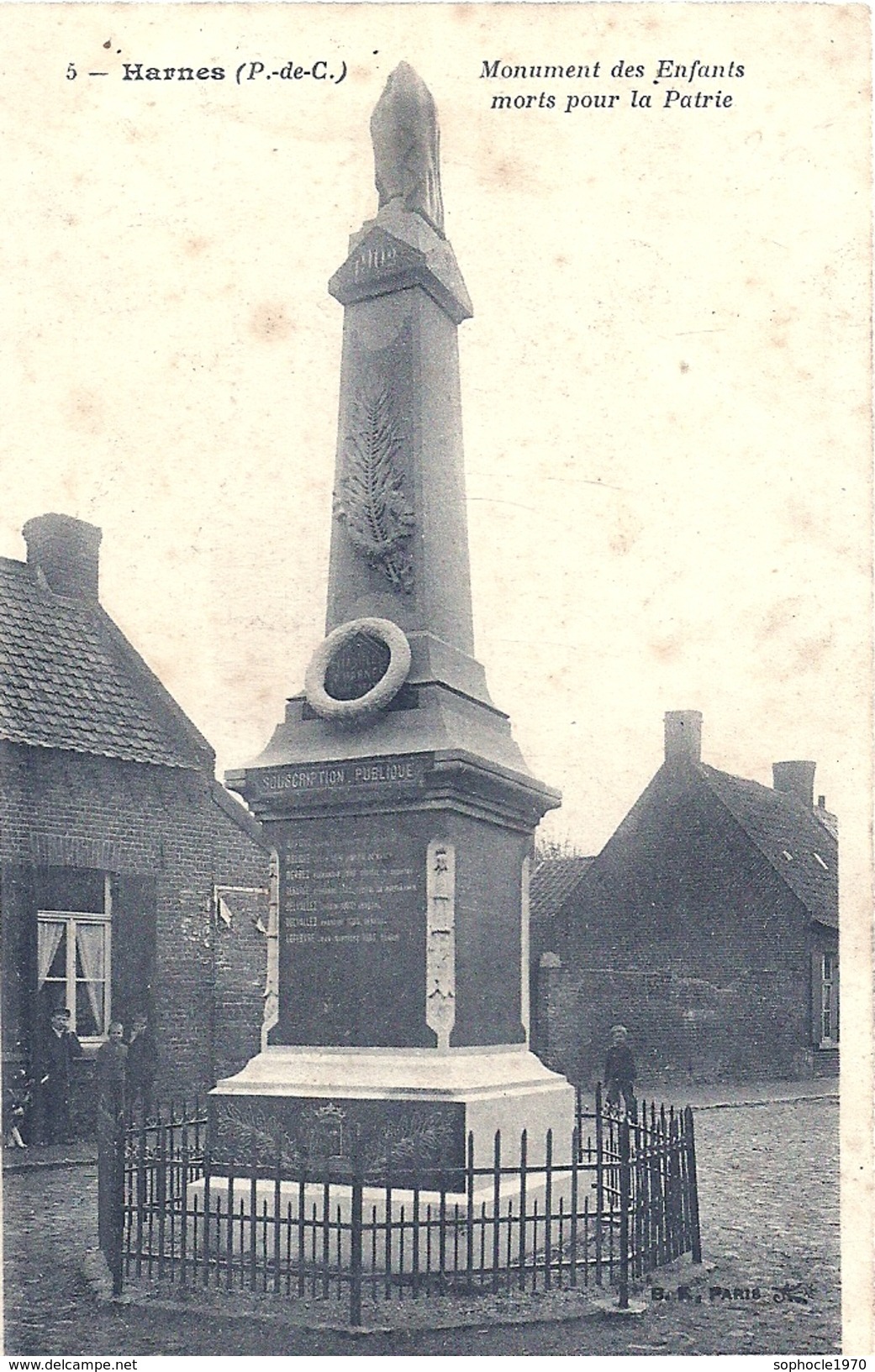 PAS DE CALAIS - 62 - HARNES - Monument Aux Morts - Harnes