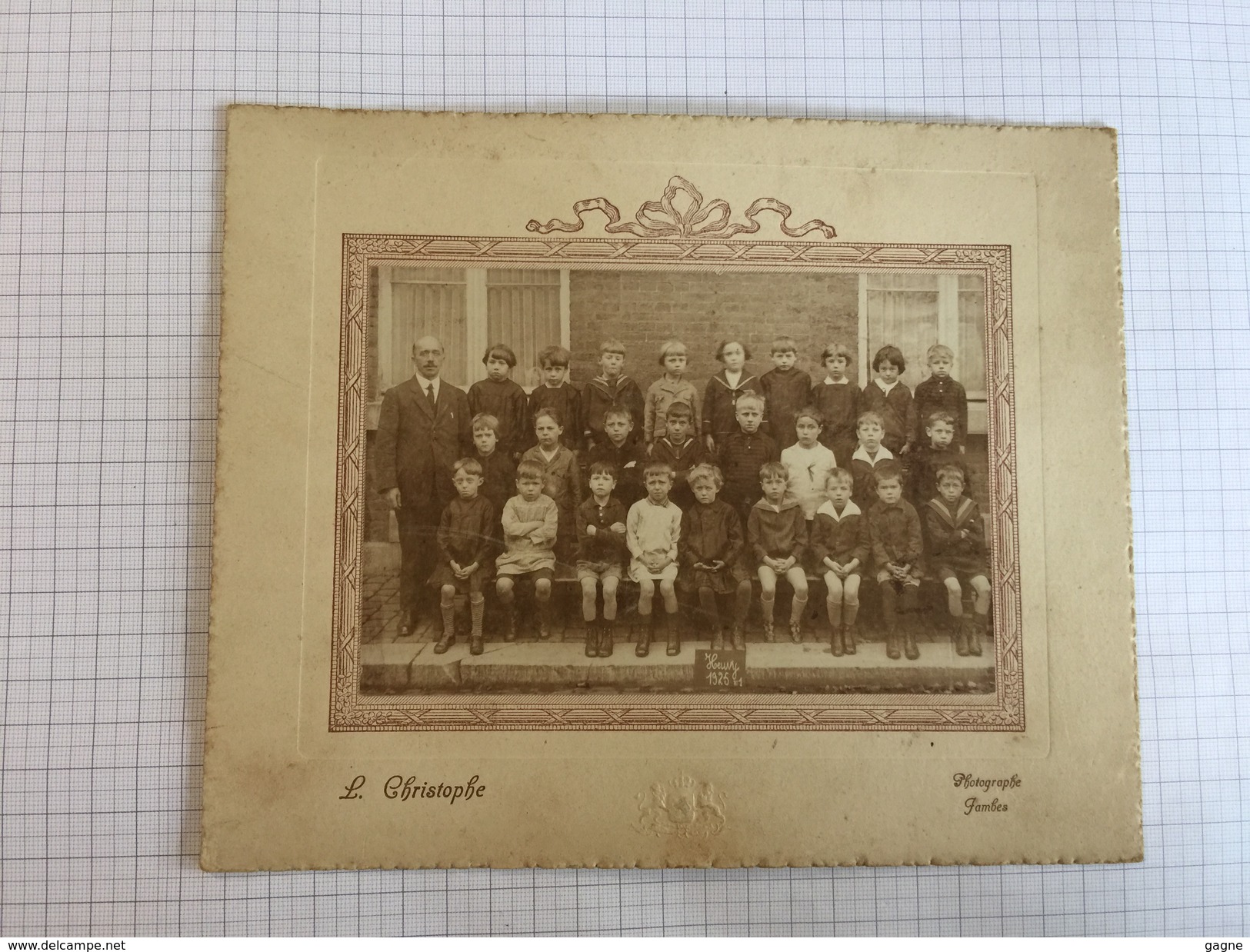 17AD/2 - Photo Scolaire Ecole D'Heuvy 1925 Photo L. Christophe Jambes - Non Classés