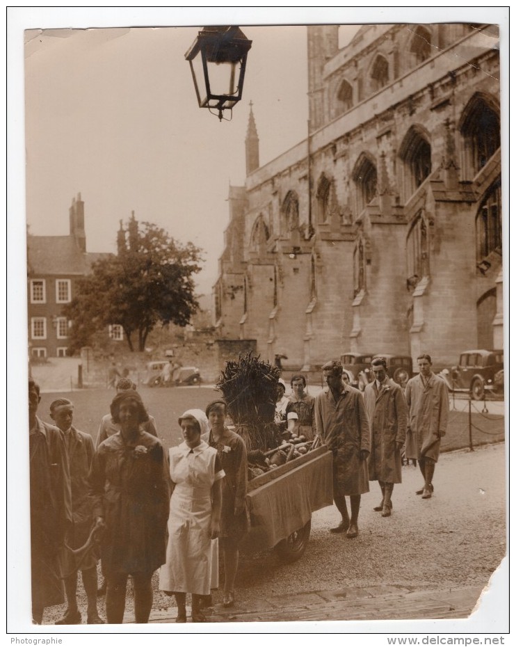 Cathedrale De Winchester Etudiants Foire Agricole Produits Fermiers Ancienne Photo 1934 - Professions