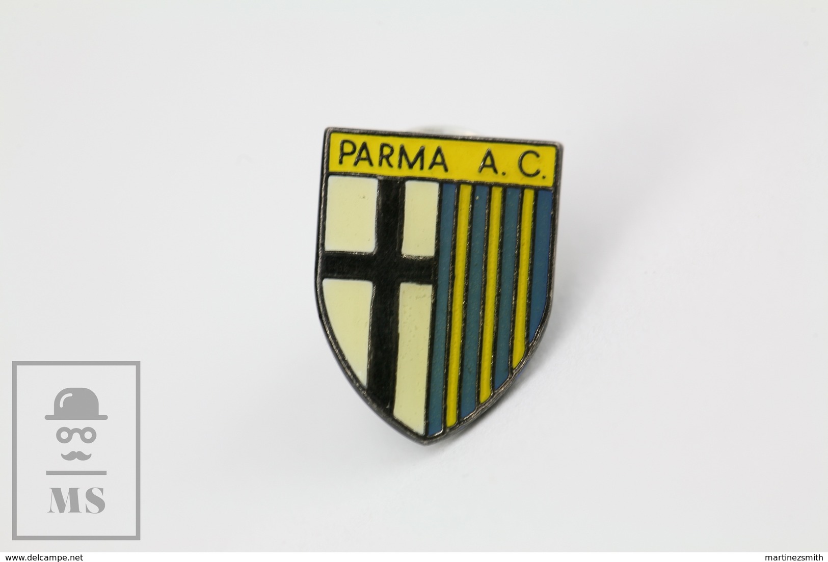 Parma Calcio Football Club - Italy - Pin Badge - Fútbol