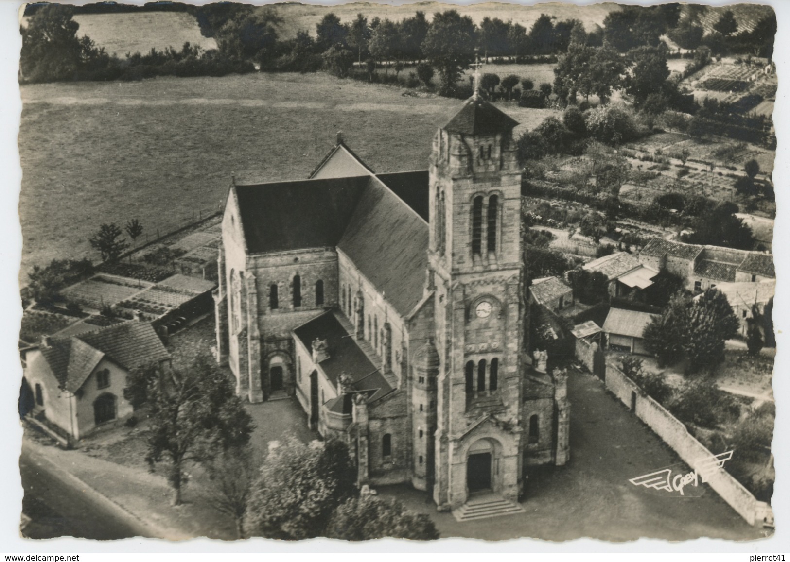 LES LUCS SUR BOULOGNE - L'Église - Les Lucs Sur Boulogne