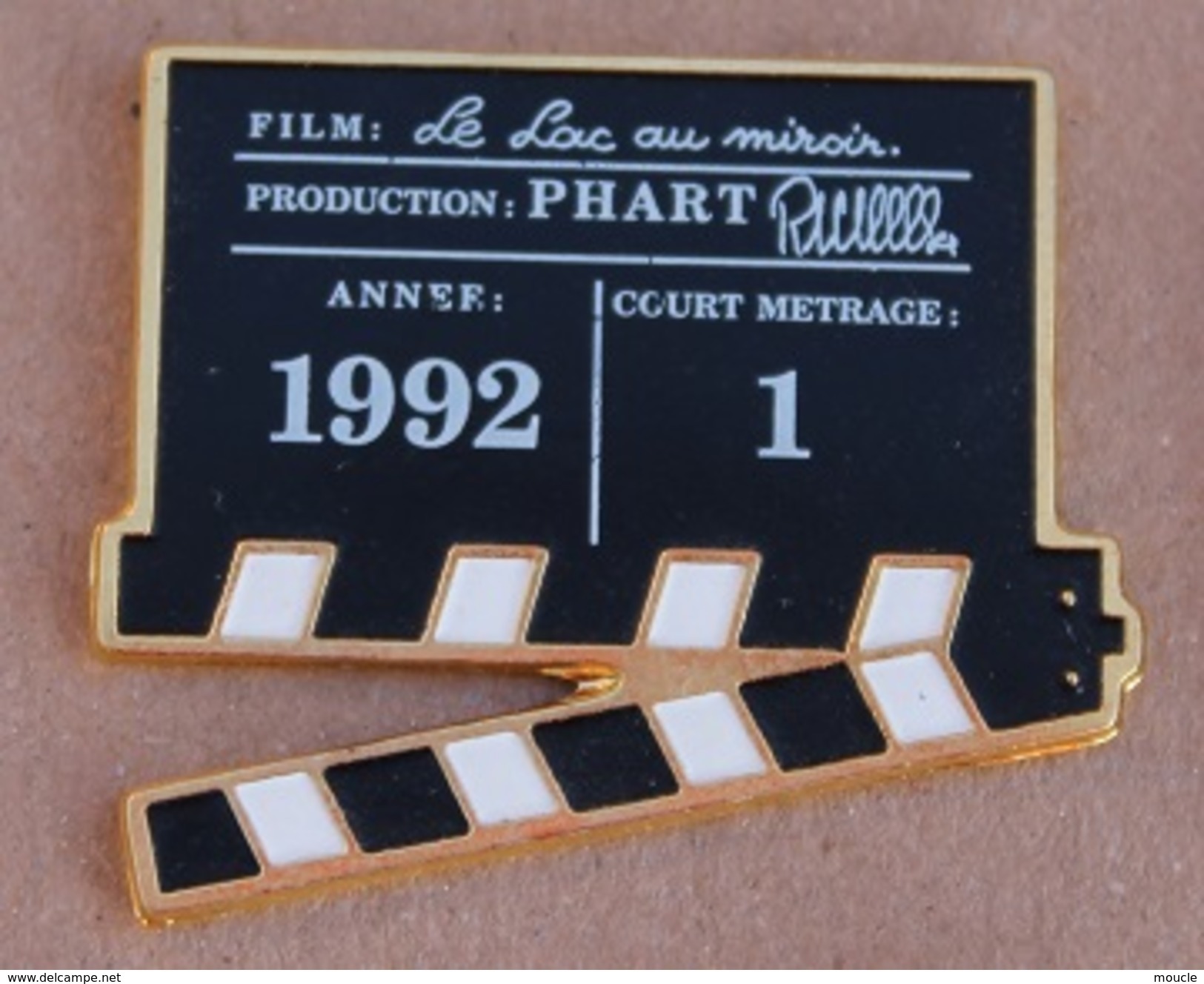 CLAP DE REALISATEUR - CINEMA - FILM - LE LAC AU MIROIR - PRODUCTION PHART - 1992 - COURT METRAGE 1   -  (16) - Cinéma