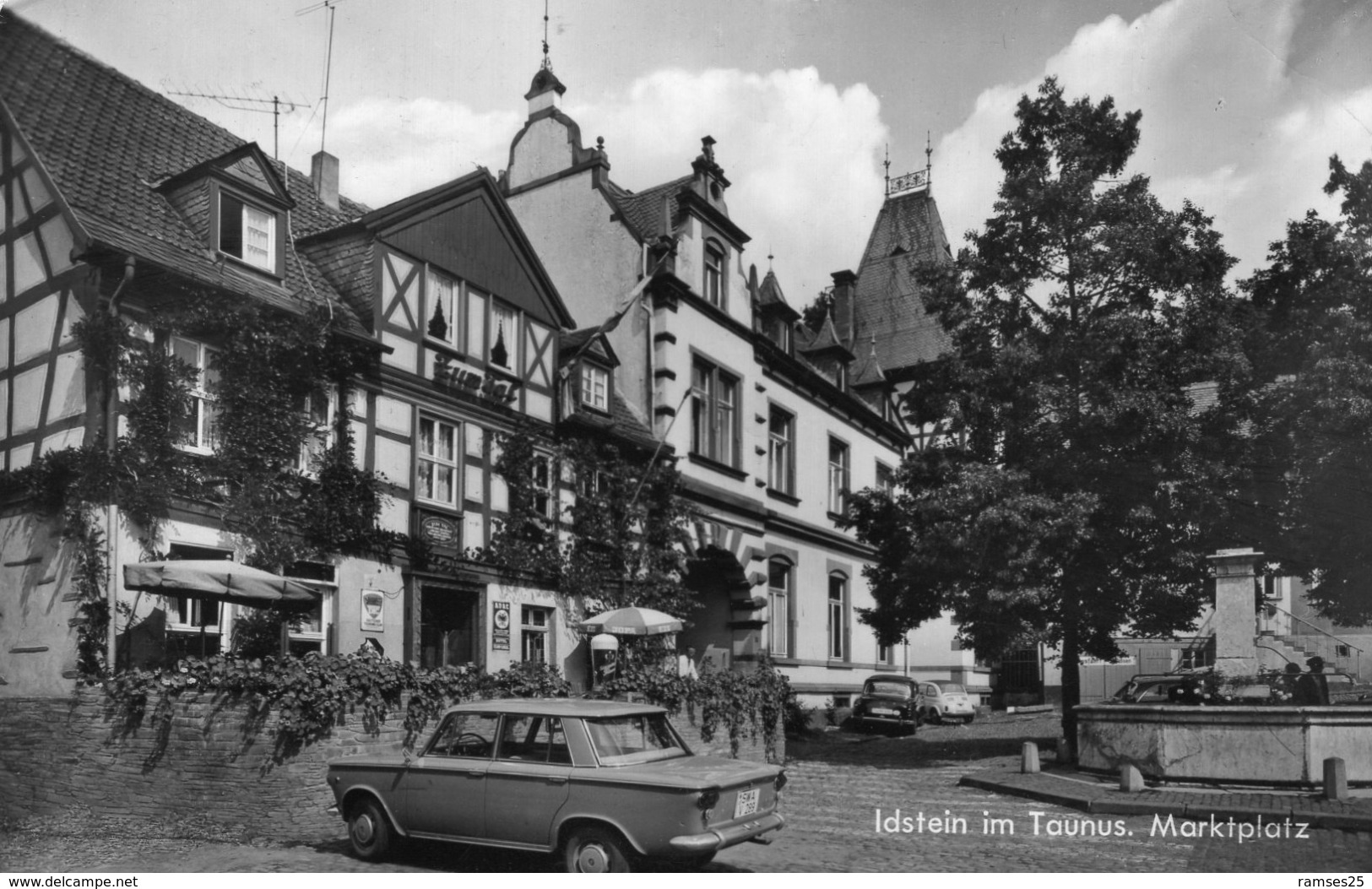 (34)  CPSM  Idstein Im Taunus Marktplatz   (bon Etat) - Idstein