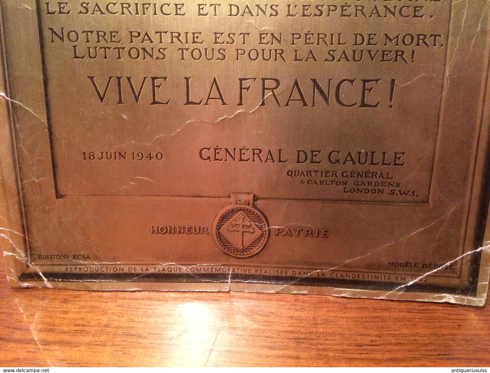 Appel Du 18 Juin 1940: L'appel à La Résistance Du Général De Gaulle -la Version Sur Fond D'or - Affiches