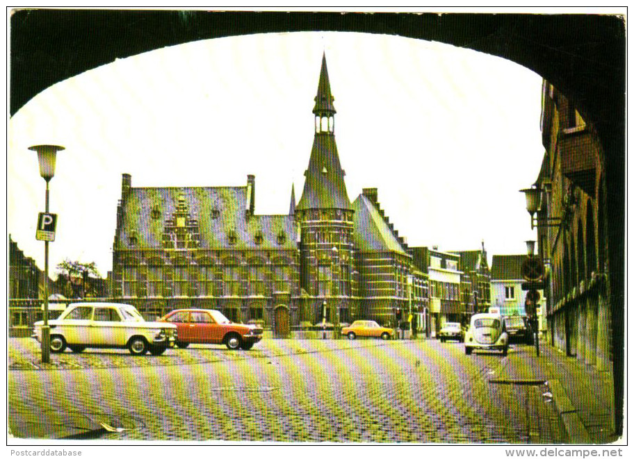 Schoten - Gemeentehuis - & Old Cars - Schoten