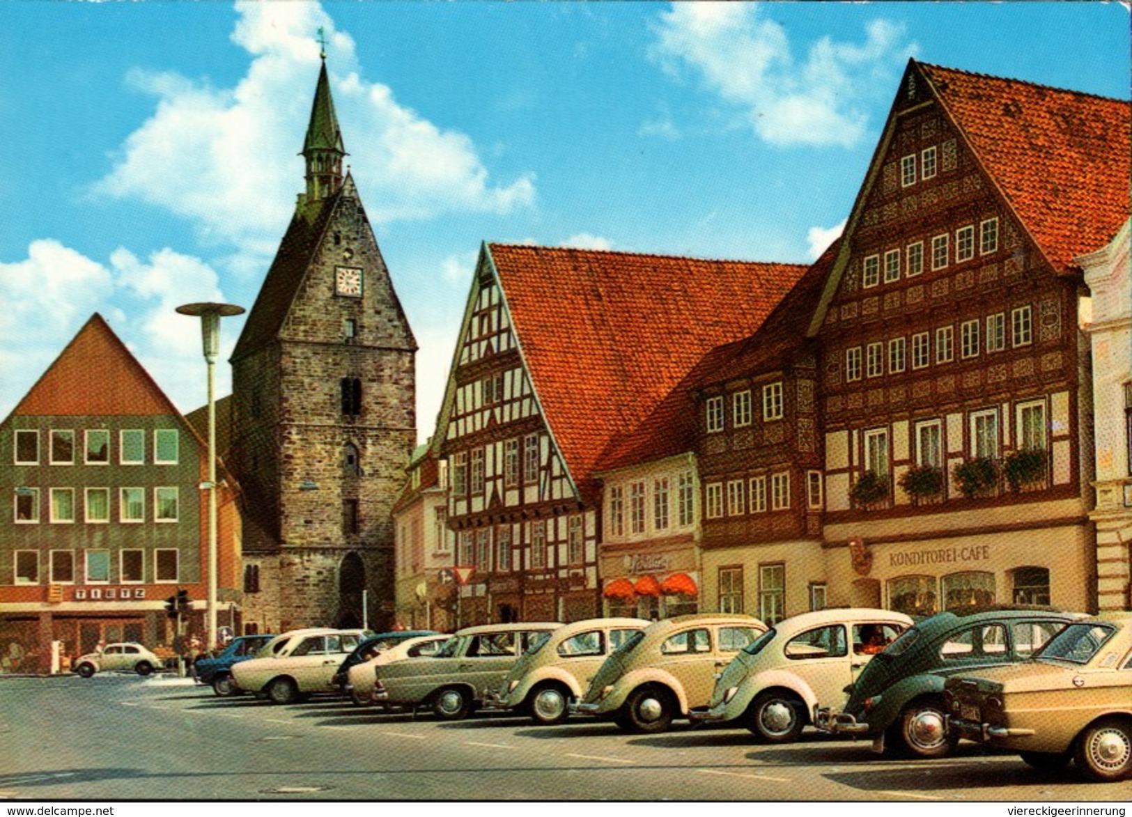 ! Ansichtskarte Aus Stadthagen, Autos, Cars, VW Käfer, Volkswagen, PKW, KFZ, Automobile, Voitures - PKW