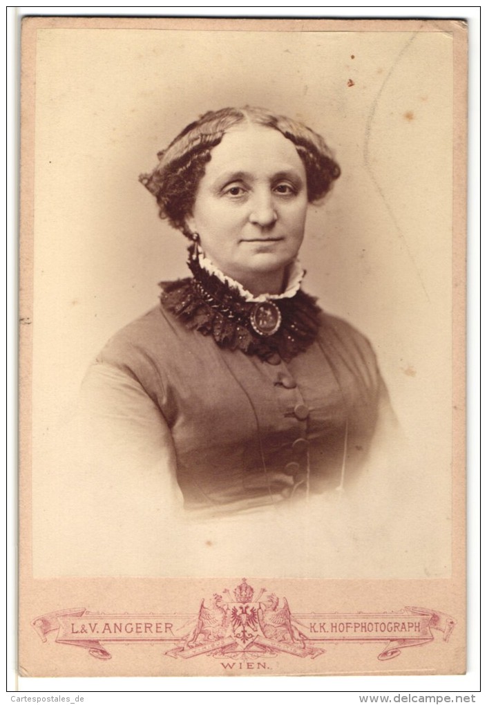 Fotografie L. & V. Angerer, Wien, Portrait Edeldame Mit Schmuck Brosche - Persone Anonimi