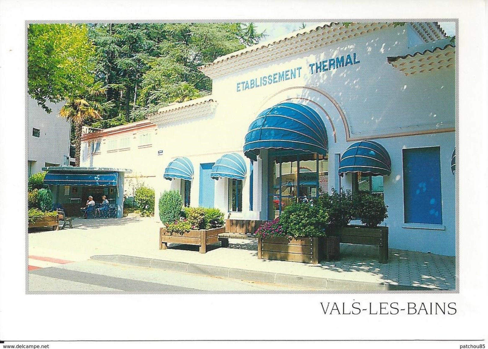 CPM  France   07  Ardèche  Vals Les Bains  Entrée De L'Établissement Thermal - Vals Les Bains