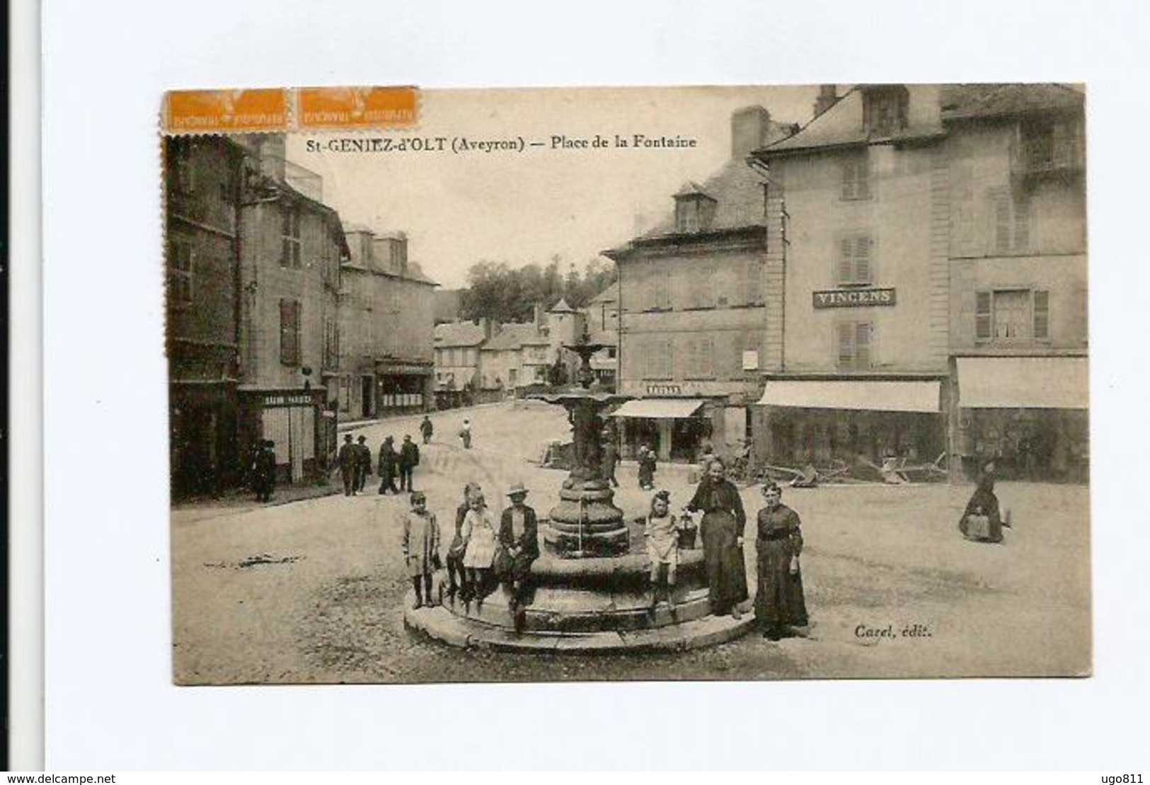 St-GENIEZ-d'OLT   -  Place De La Fontaine - Autres & Non Classés