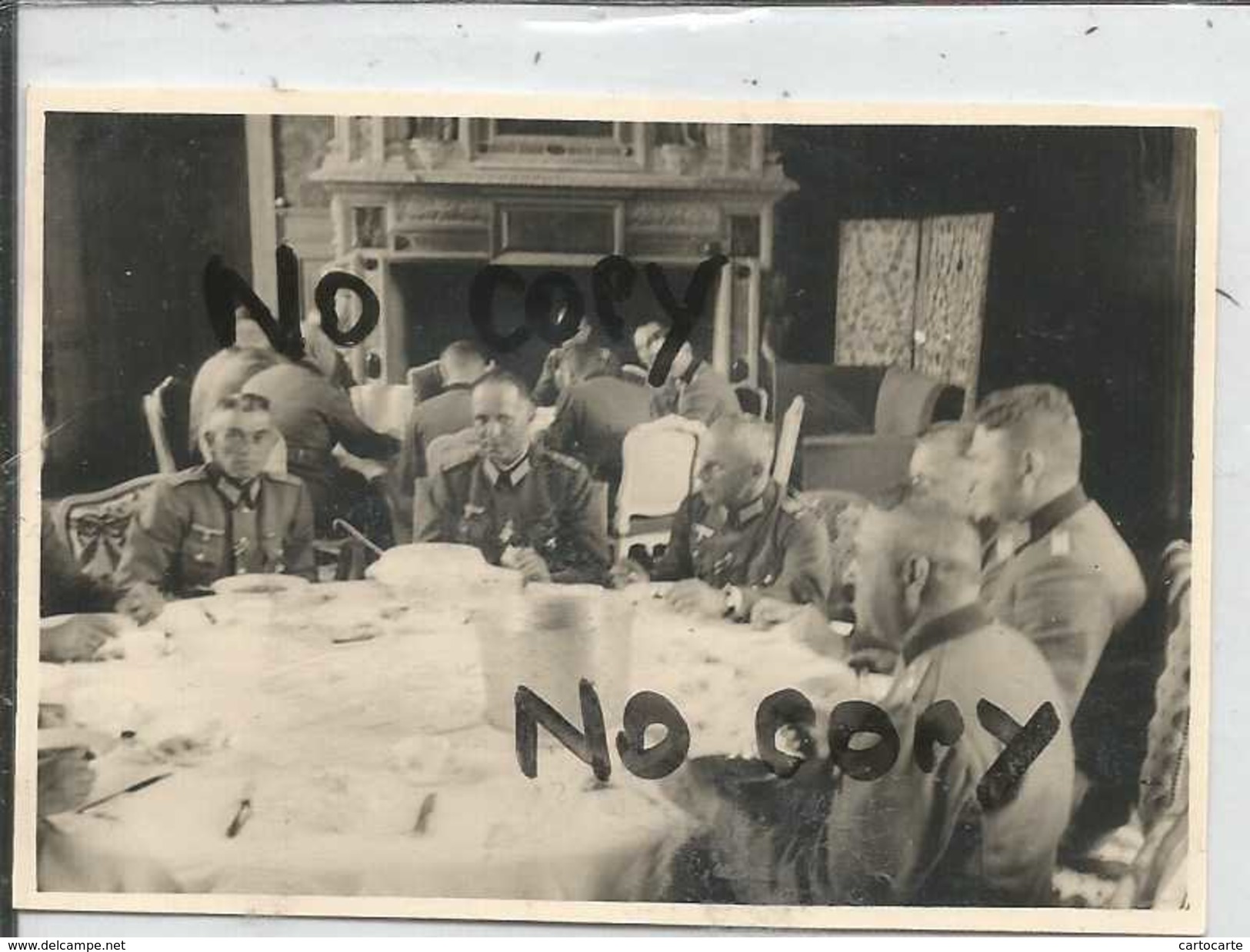 78 THOIRY  WW2 WK2 CHATEAU REPAS OFFICIERS  ALLEMANDS SALLE A MANGER  1940 - Guerra, Militari