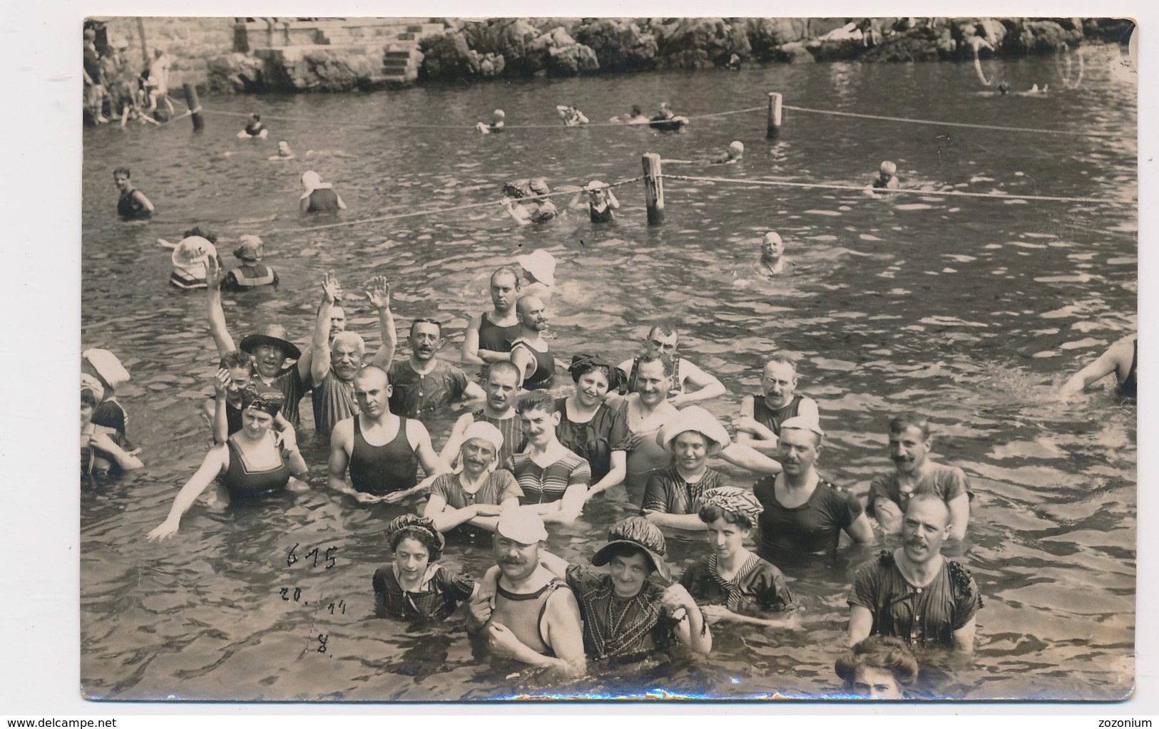 1911 REAL PHOTO, K. JELUSSICH, Fiume-Abbazia,beach, Group Of People In The Sea, Bathers, Baigneurs,  Old  Photo ORIGINAL - Personnes Anonymes