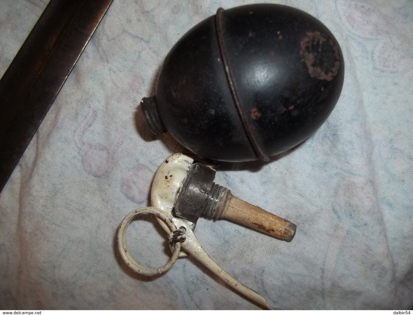 Lot 14/18 : Grenade, Baionnette. - Armi Da Collezione