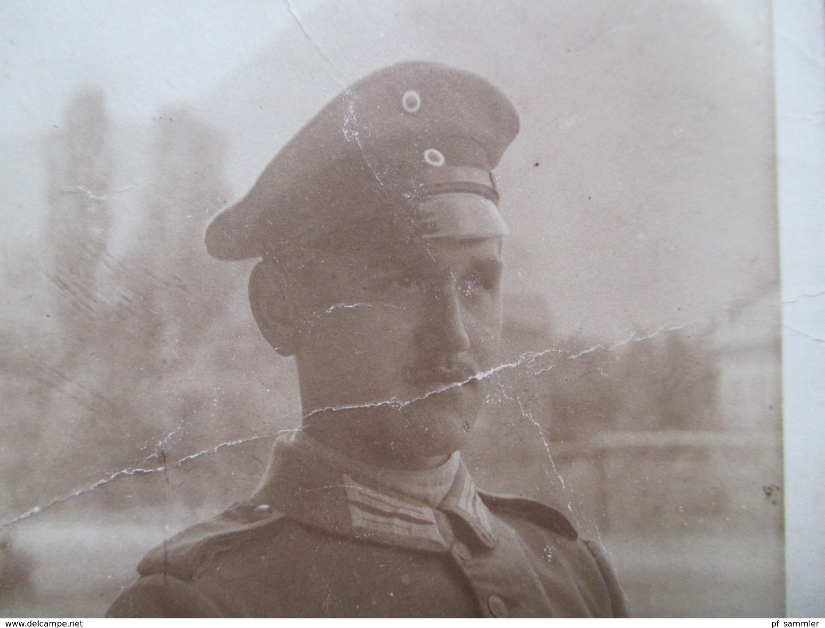 AK / Echtfoto 1. WK Soldat In Uniform. Einfacher Soldat?! Postkarte - Guerre 1914-18