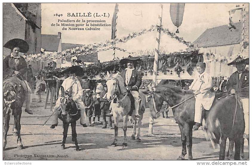 Saillé     44      Paludiers De La Procession    (voir Scan) - Andere & Zonder Classificatie