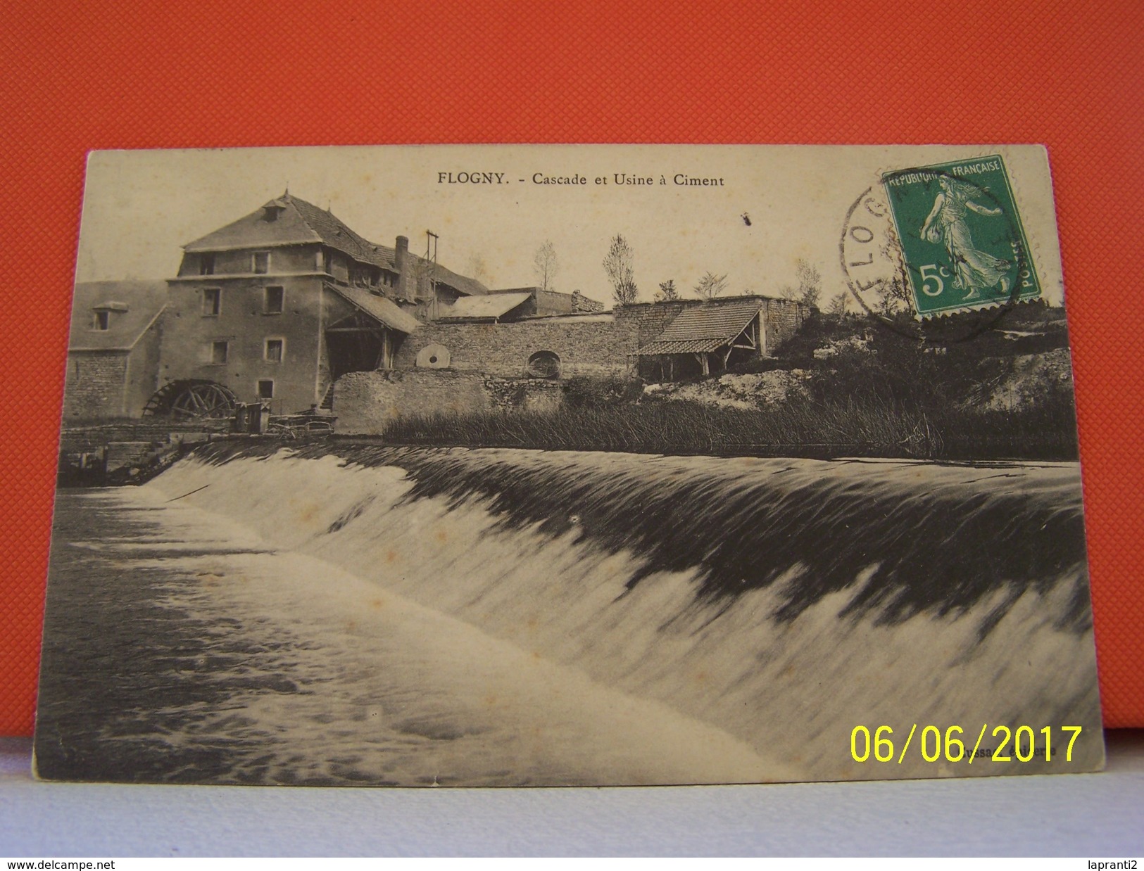 FLOGNY (YONNE) LES METIERS. LES USINES. CASCADE ET USINE A CIMENT. - Flogny La Chapelle