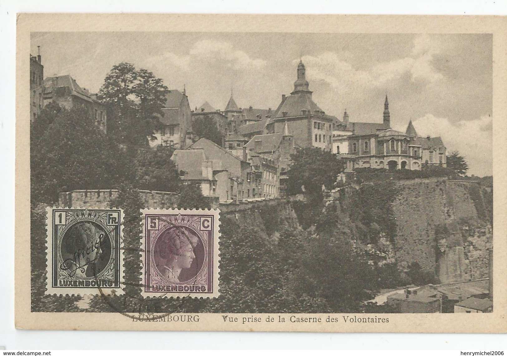 Luxembourg Vue Prise De La Caserne Des Volontaires - Luxemburg - Town