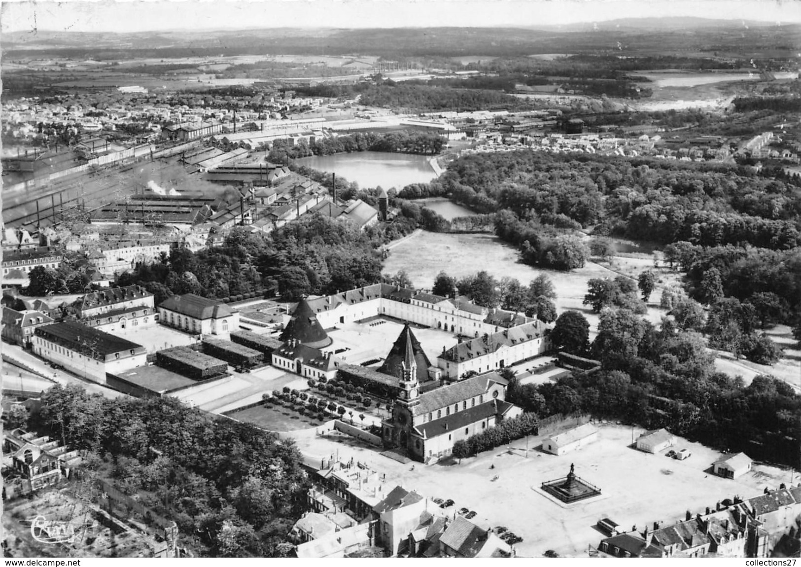 71-LE CREUSOT- VUE GENERALE AERIENNE - Le Creusot