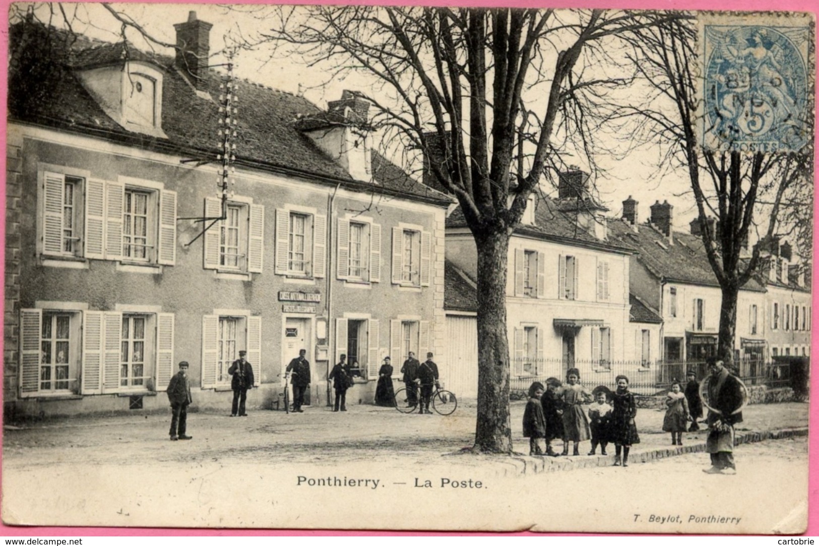 77 PONTHIERRY - La Poste - Très Animée, Facteurs - Saint Fargeau Ponthierry