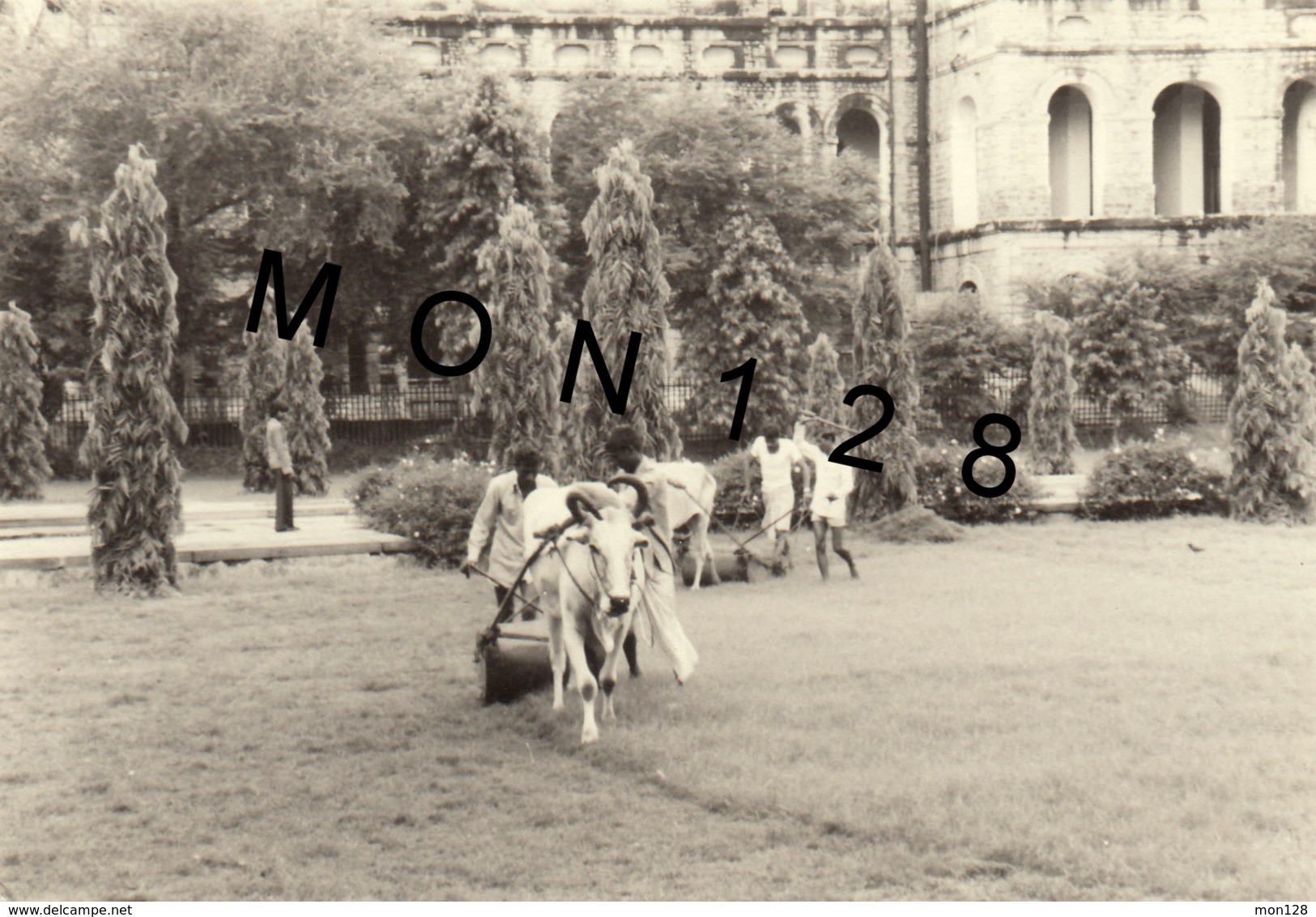 INDE / INDIA - KASHMIR - SRINAGAR - JAMMU - PHOTOGRAPHIE 1970 - 9X13 CMS - TRES BON ETAT - Places