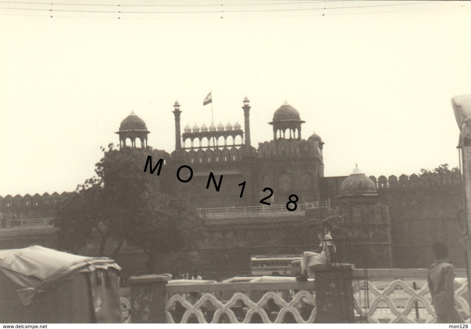 INDE / INDIA - KASHMIR - SRINAGAR - JAMMU - PHOTOGRAPHIE 1970 - 9X13 CMS - TRES BON ETAT - Lieux