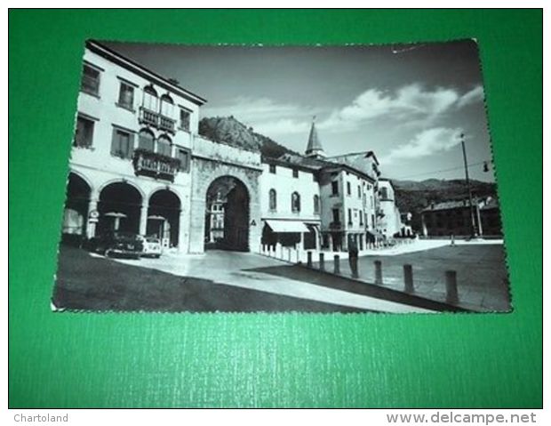 Cartolina Vittorio Veneto - Piazza Flaminio 1963 - Treviso