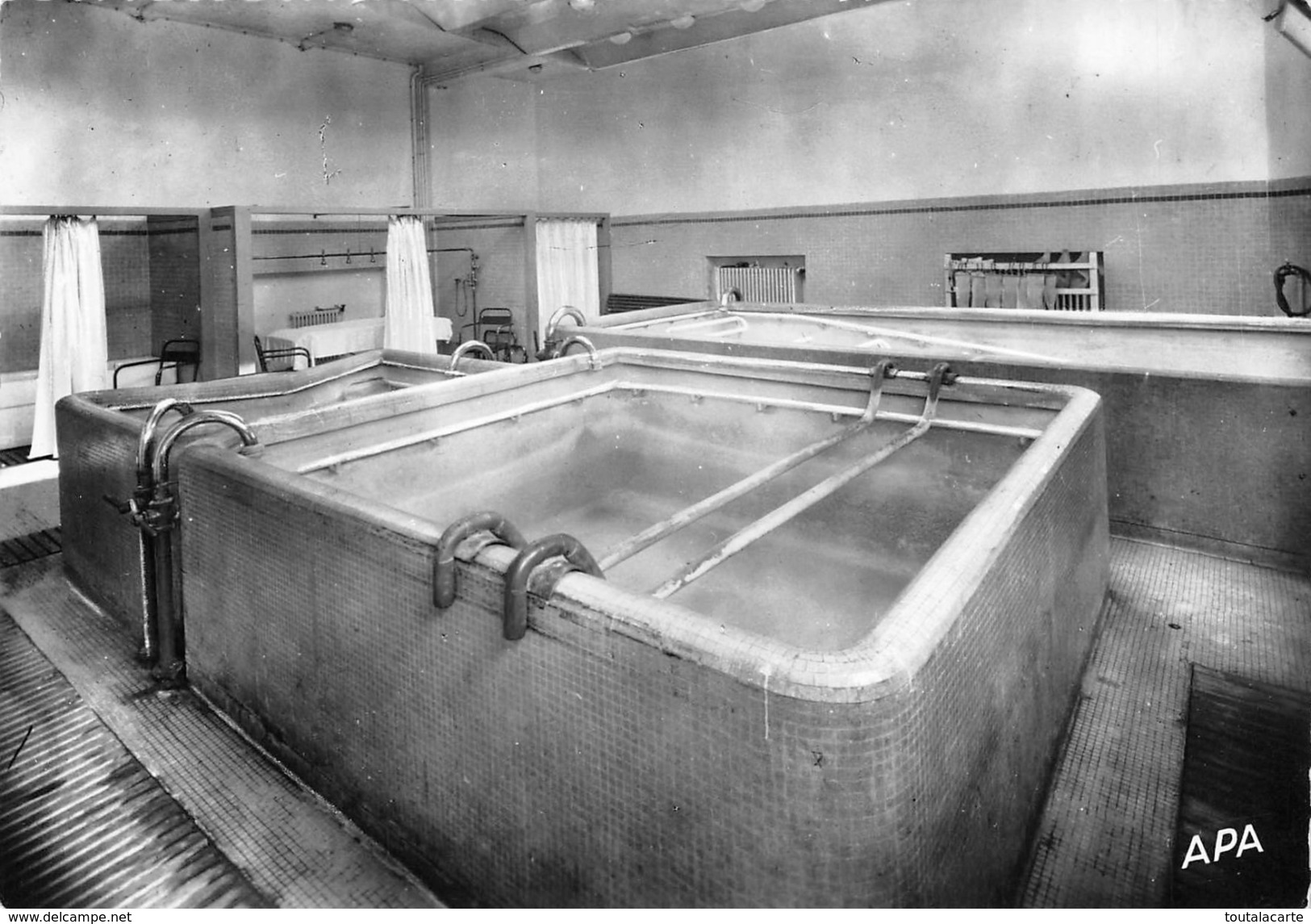 CPSM 34  LAMALOU LES BAINS PISCINE DU PAVILLON LEROY  Grand Format 15 X 10,5 - Lamalou Les Bains