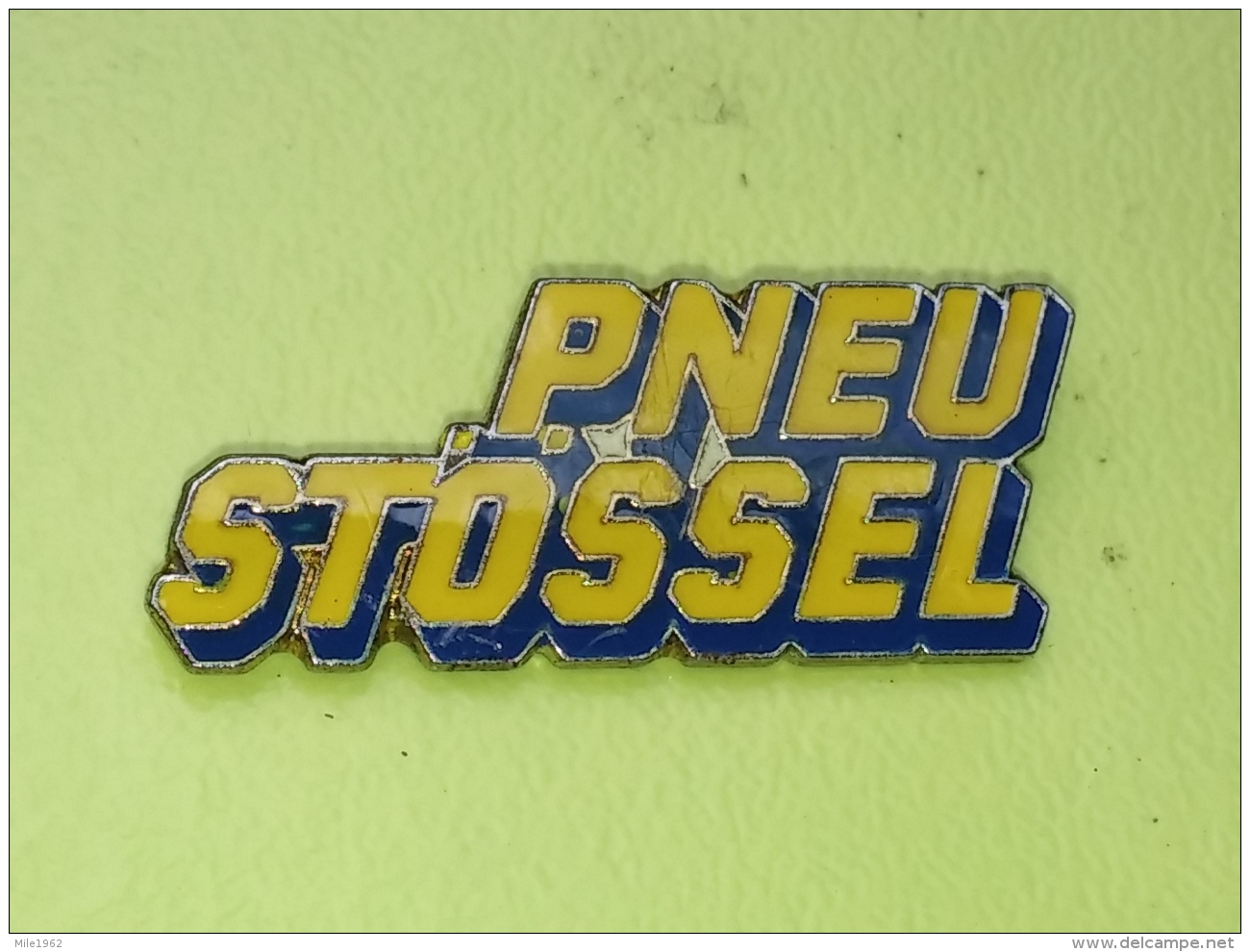 PINS 29 - PNEU STOSSEL - Autres & Non Classés