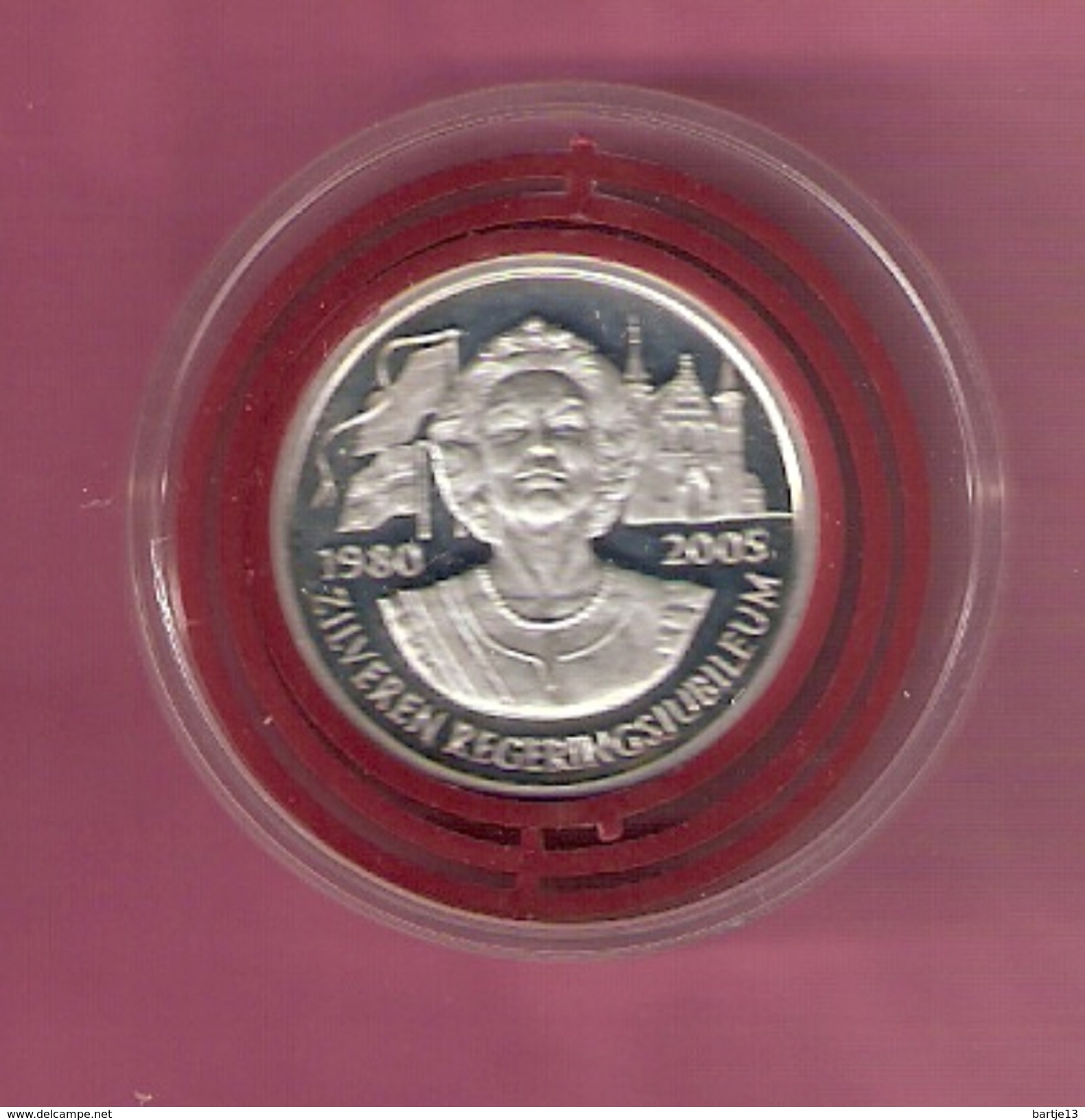 NEDERLAND SILVER MEDAL 2005 BEATRIX 25 YEAR QUEEN - Souvenirmunten (elongated Coins)