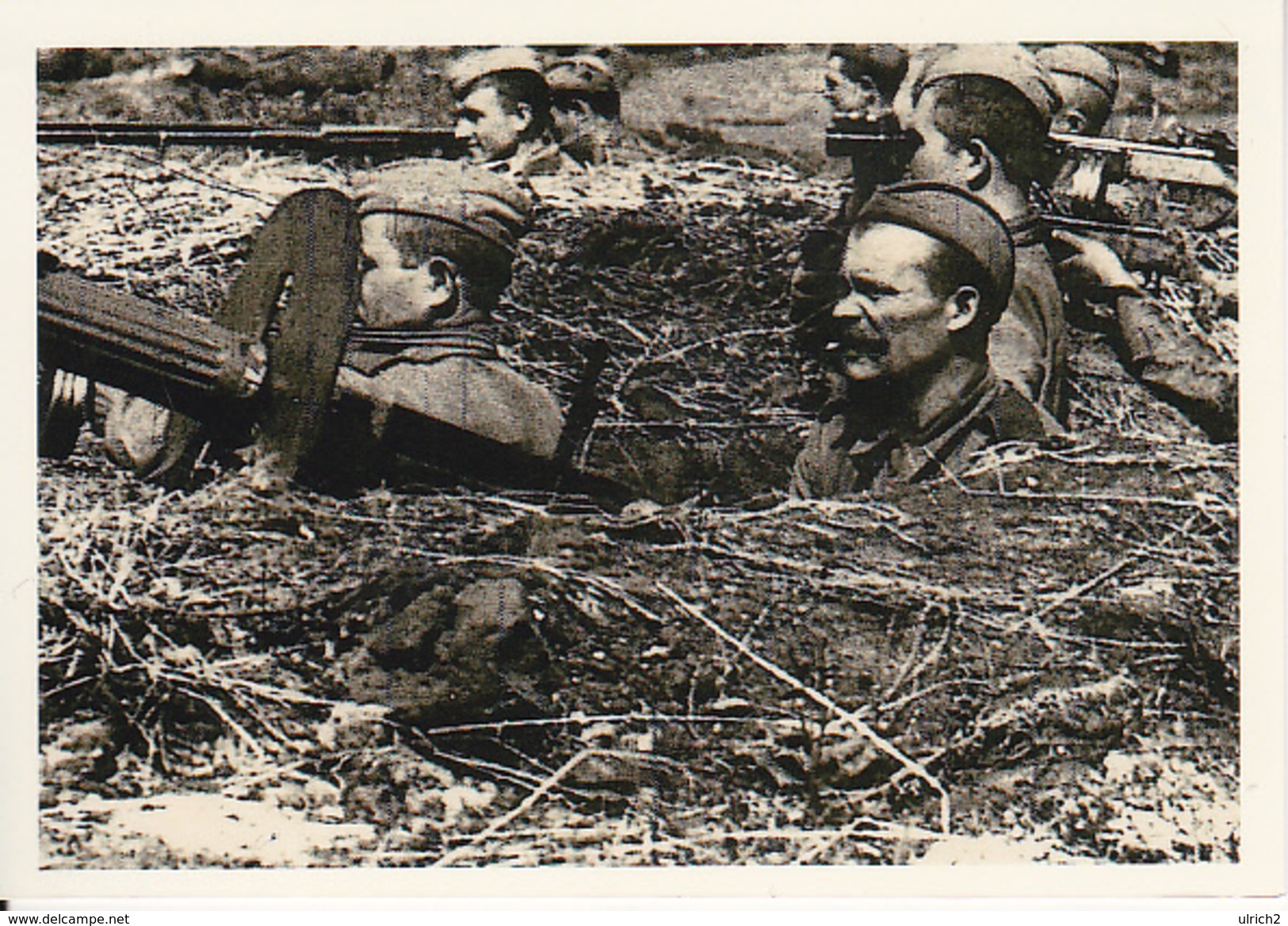 Foto Russische Soldaten Mit MG In Stellung - 2. WK - 9*6cm - Repro (29166) - Sonstige & Ohne Zuordnung