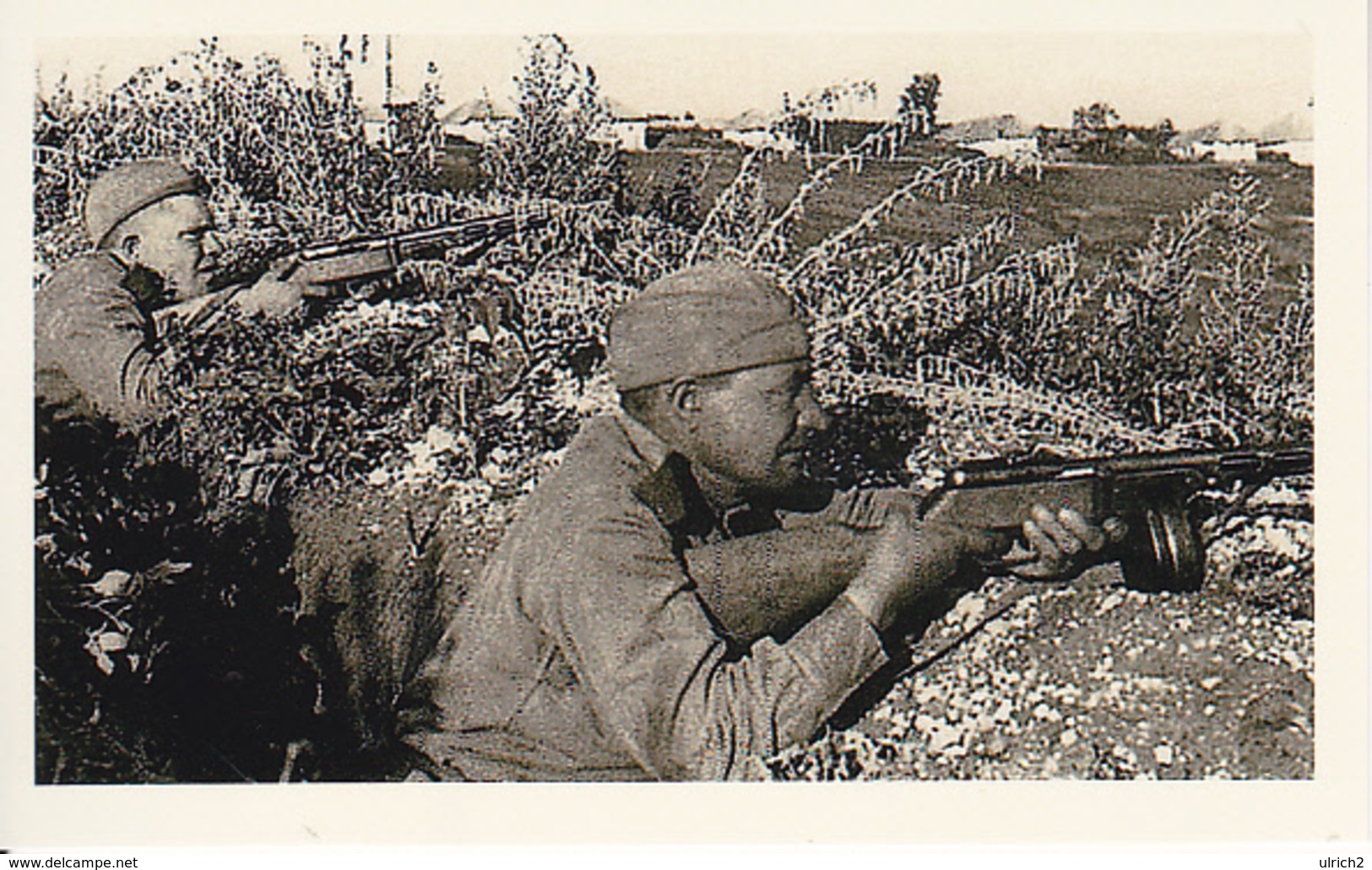 Foto Russische Soldaten In Stellung - 2. WK - 9*5cm - Repro (29167) - Sonstige & Ohne Zuordnung