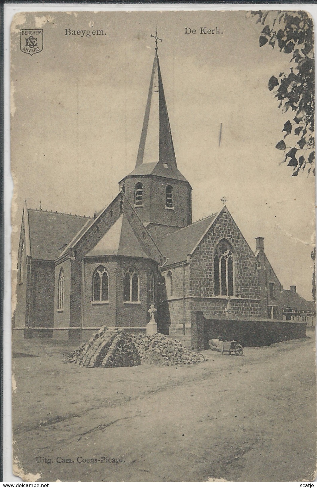 Baeygem  -   Baaigem   -   De Kerk.  -   Randjes Beschadigd. - Gavere