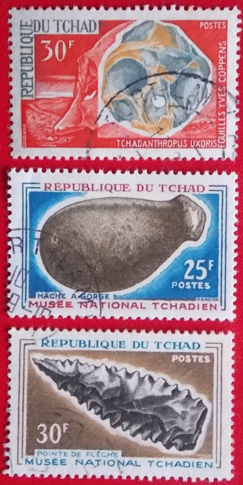 TCHAD Y&T 131 132 - 133 - (o) FOUILLES . MUSEE - Chad (1960-...)