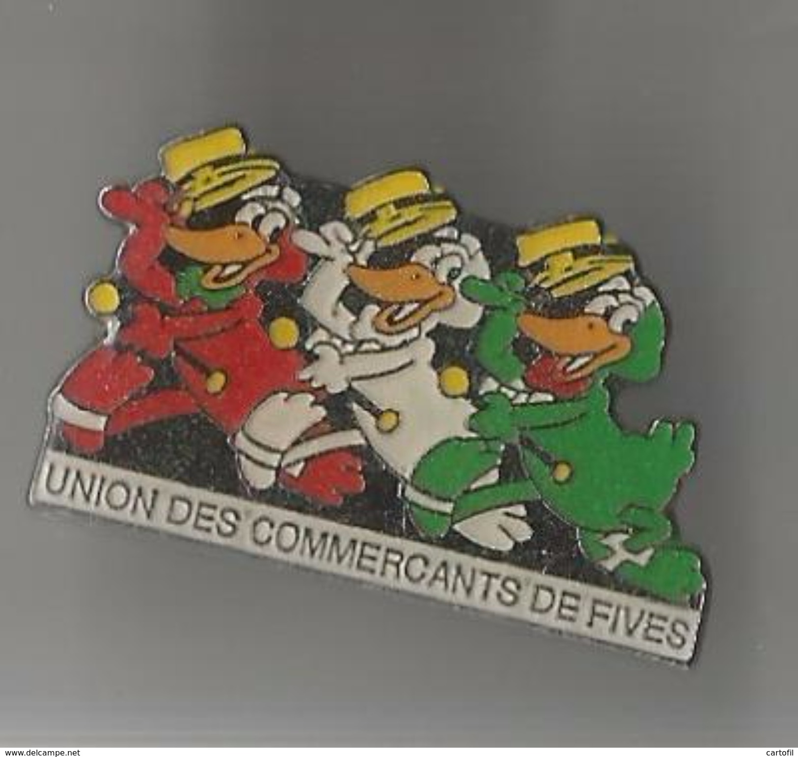 Pin´s Union Des Commerçant De Fives (Lille) - Villes