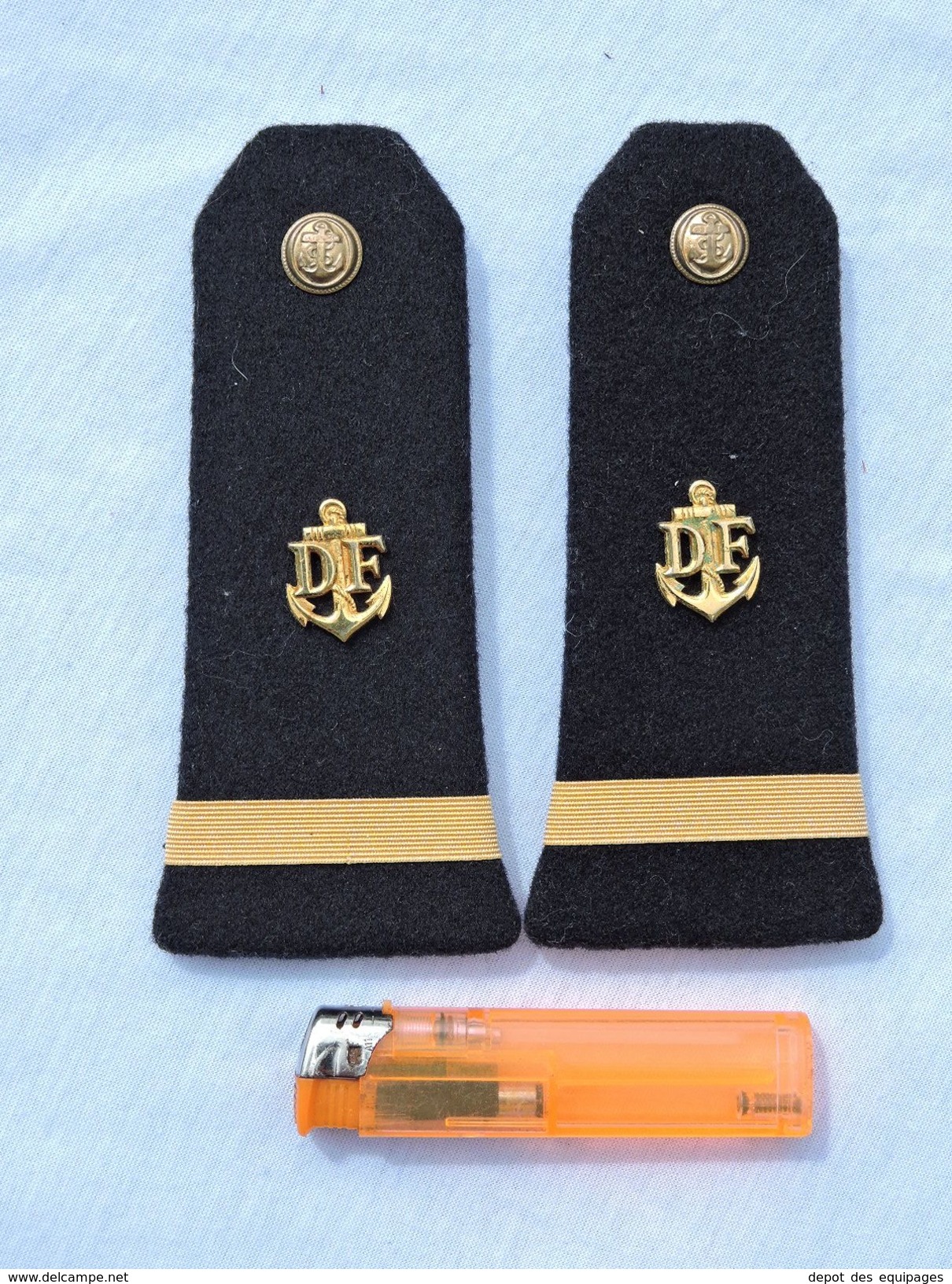 ANCIENNES EPAULETTES OFFICIER DOUANES MARITIMES #.2 - Police