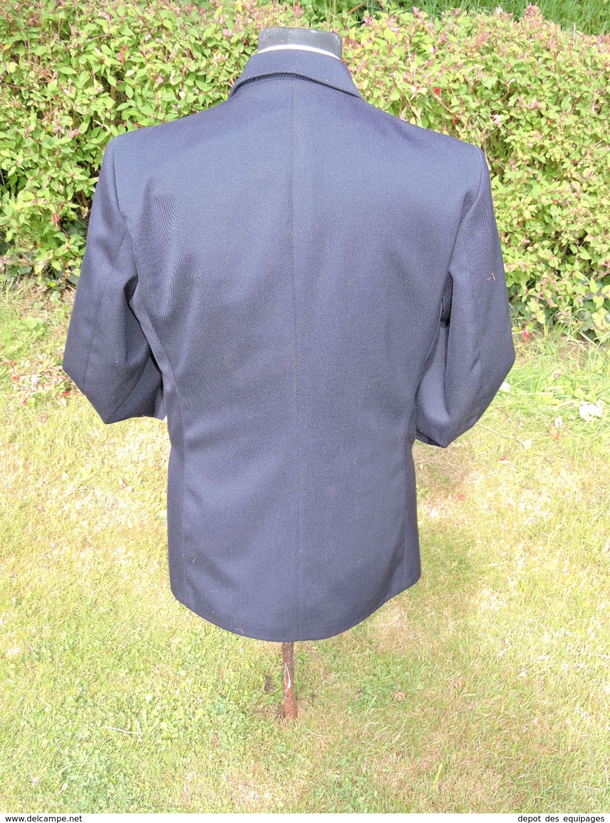 ANCIENNE VESTE SOUS OFFICIER DOUANES MARITIMES - GRANDE TAILLE + INSIGNE