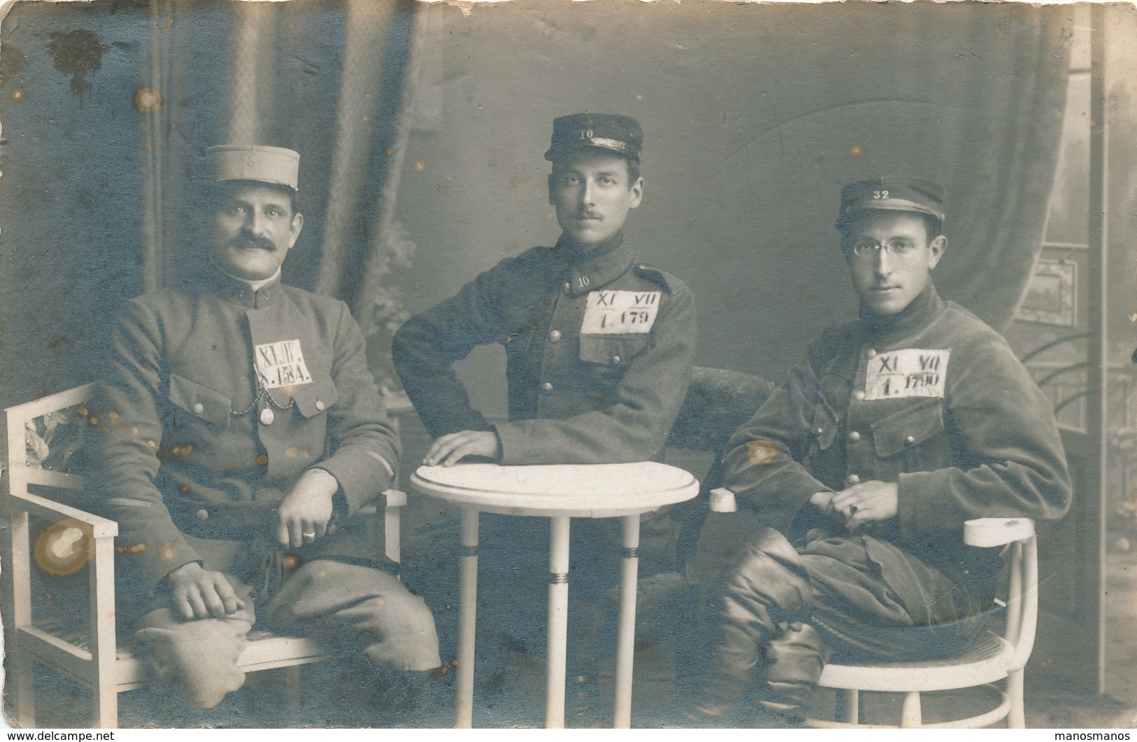 297/25 - Carte Photo De 3 Soldats Prisonniers Belges - Censure De GOTTINGEN - 1917 Vers BOEKHOUT Bij LIER - Prisonniers