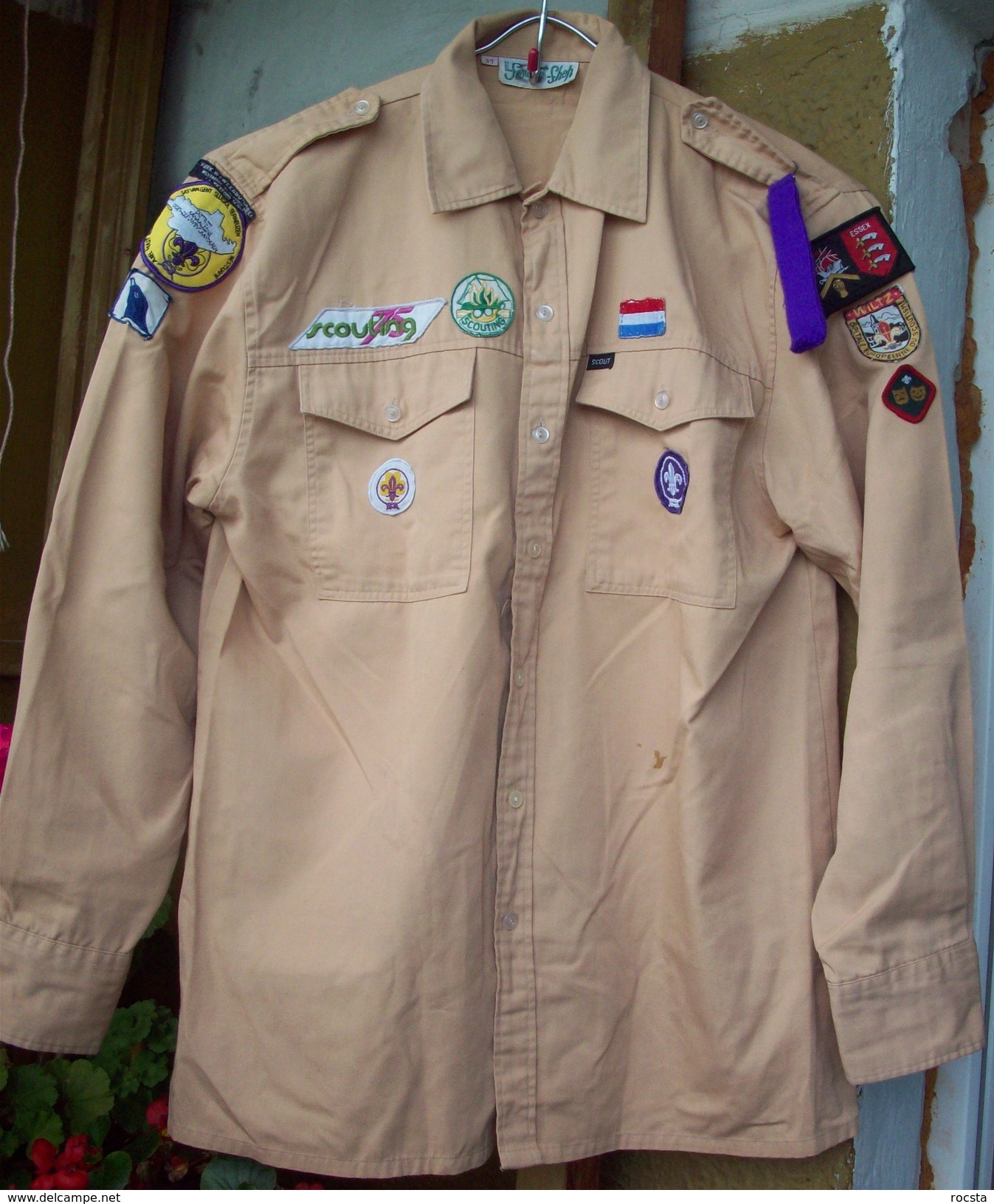 Netherlands Scout Shirt - 12 Patches & Ranks - Scoutisme