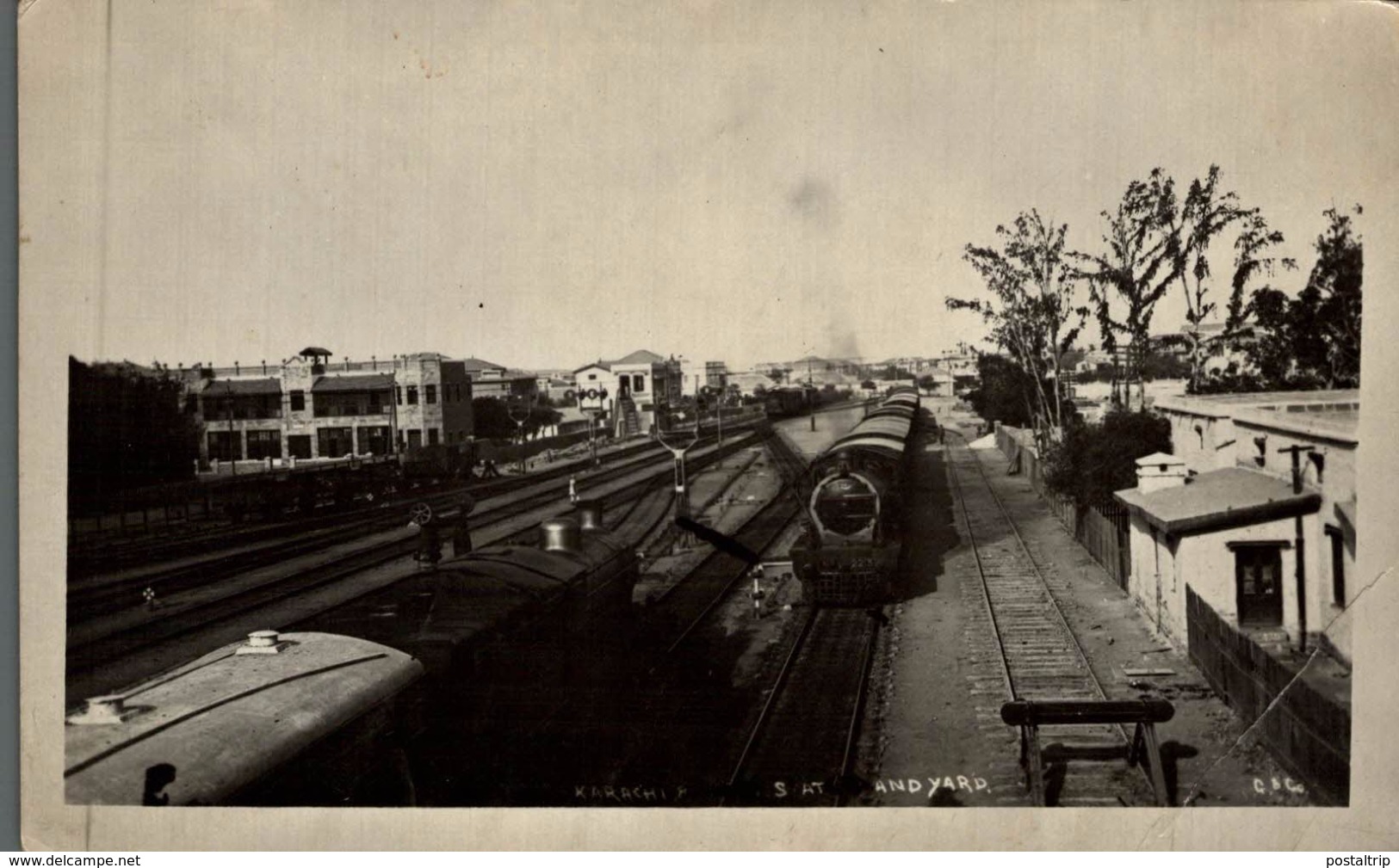 PAKISTAN. KARACHI. RAILWAY. TRAIN. REAL PHOTO. RPPC - Pakistán