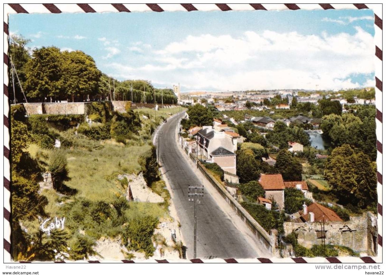 Y1470 POITIERS LES REMPARTS DU JARDIN DE BLOSSAC ET LA VALLEE DU CLAIN 2  SCANS - Poitiers