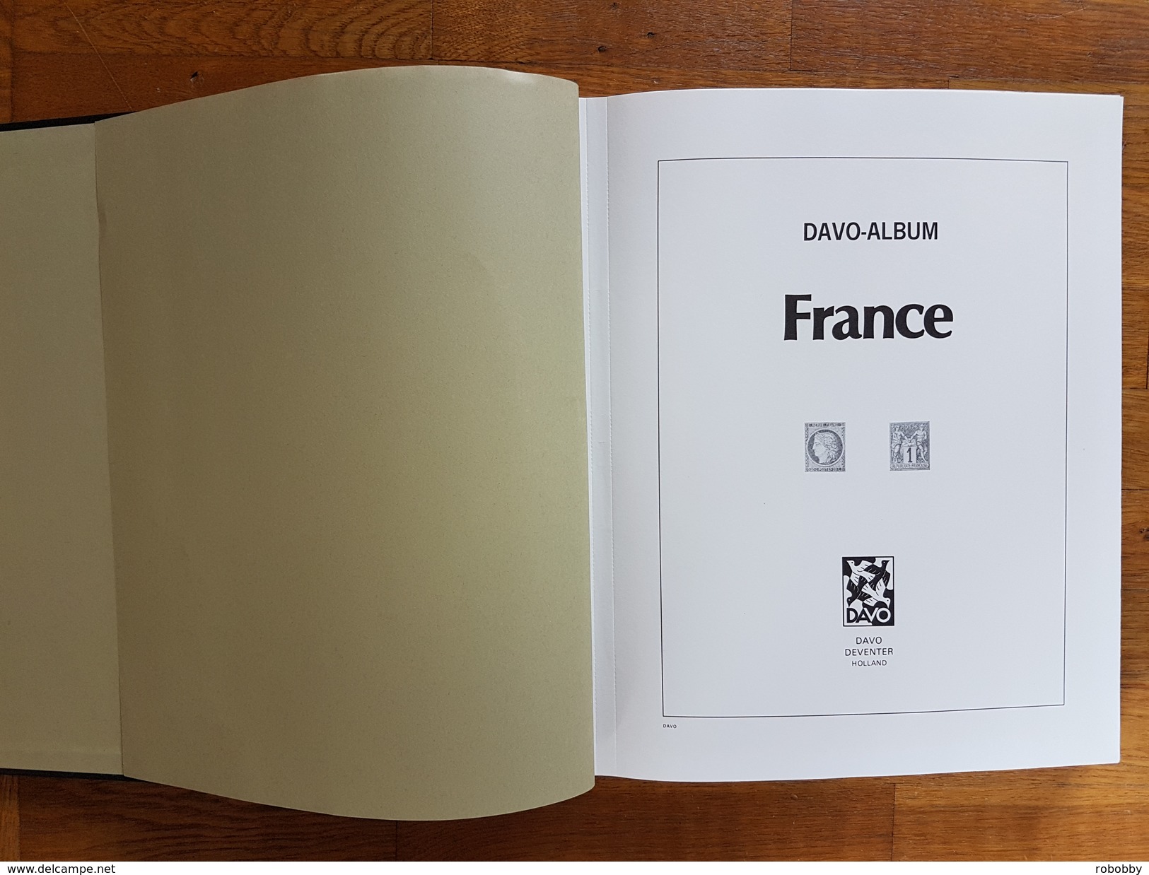 Album DAVO FRANCE -  91 Pages De 1849 à 1963  Avec Cristal Diamant Pour Chaque Timbre + ETUI  Excellent état TTB - Reliures Et Feuilles