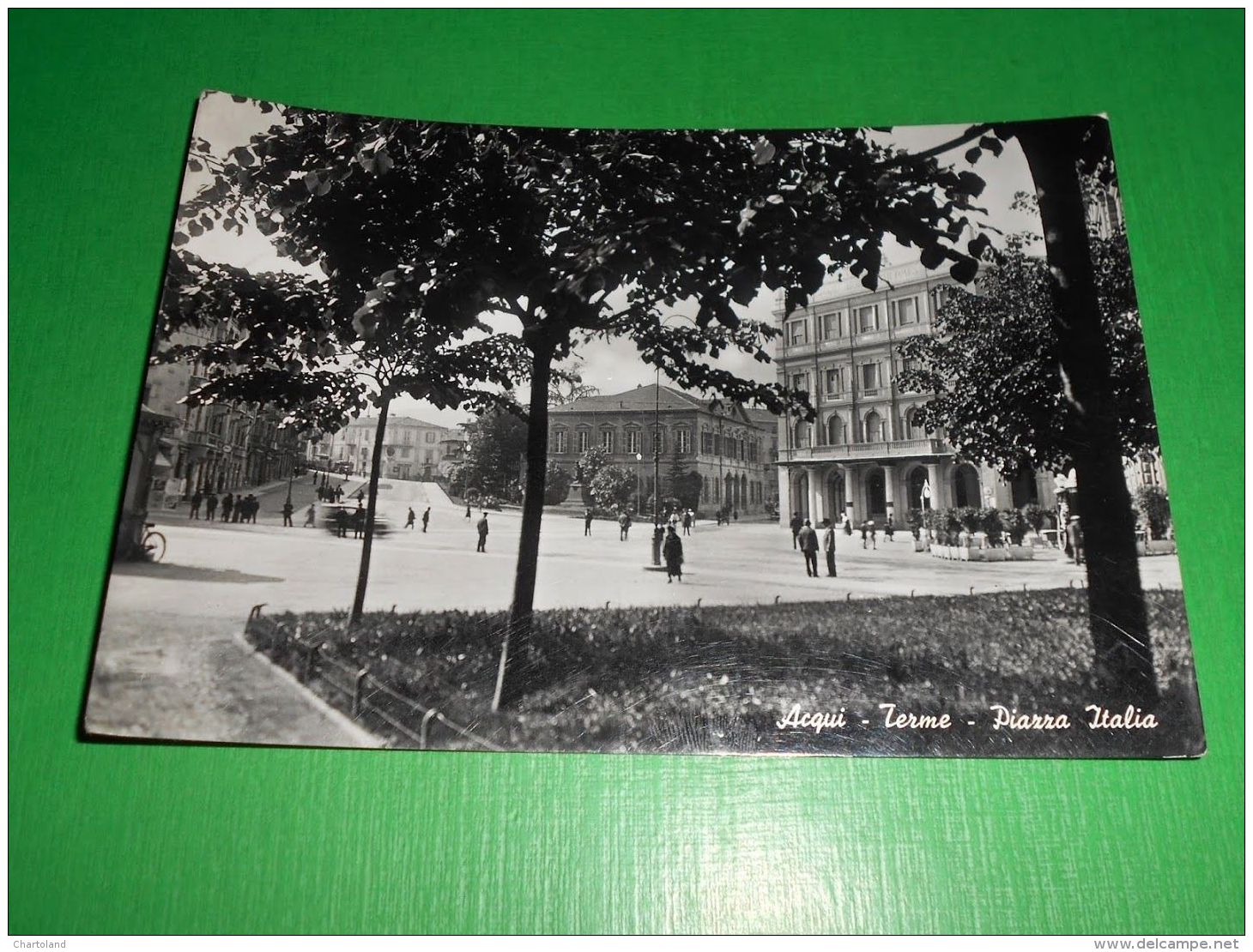 Cartolina Acqui - Terme - Piazza Italia 1951 - Alessandria