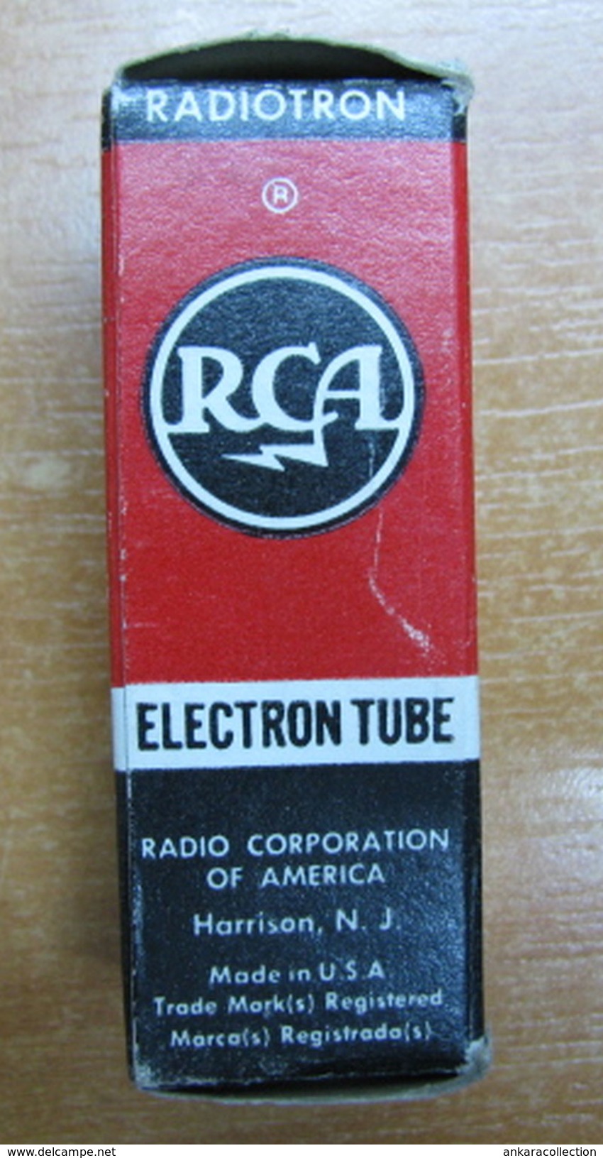 AC - RCA RADIOTRON ELECTRON TUBE MADE IN USA - Tubes
