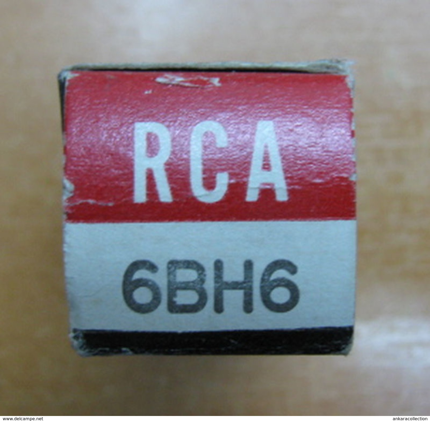 AC - RCA RADIOTRON ELECTRON TUBE MADE IN USA